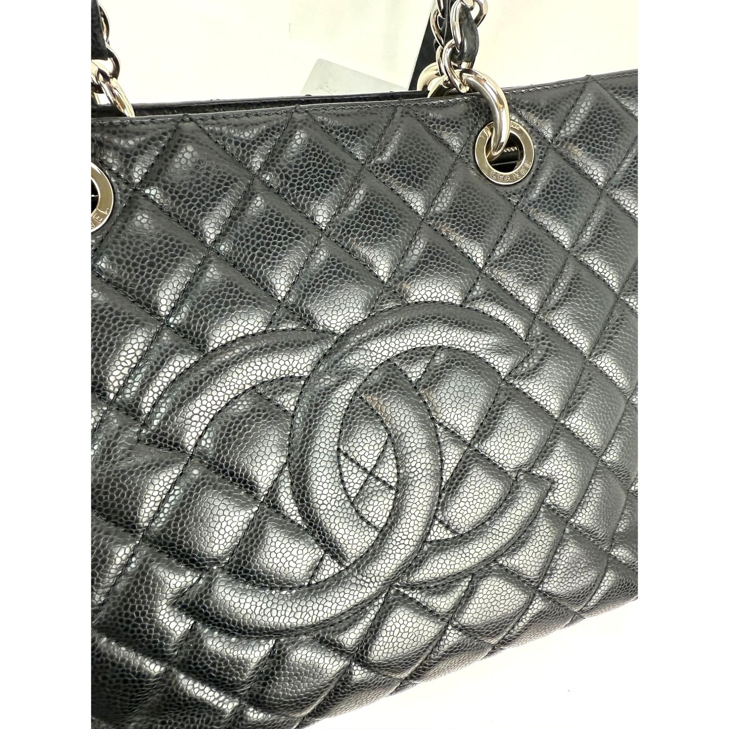 
                  
                    Chanel Caviar Quilted Black Grand Shopping GST Tote Bag
                  
                