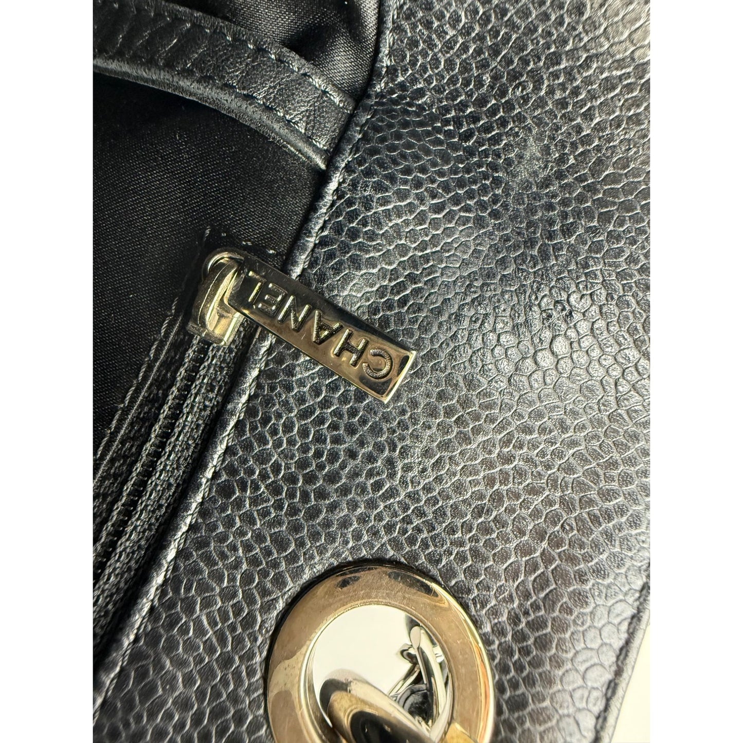 
                  
                    Chanel Caviar Quilted Black Grand Shopping GST Tote Bag
                  
                