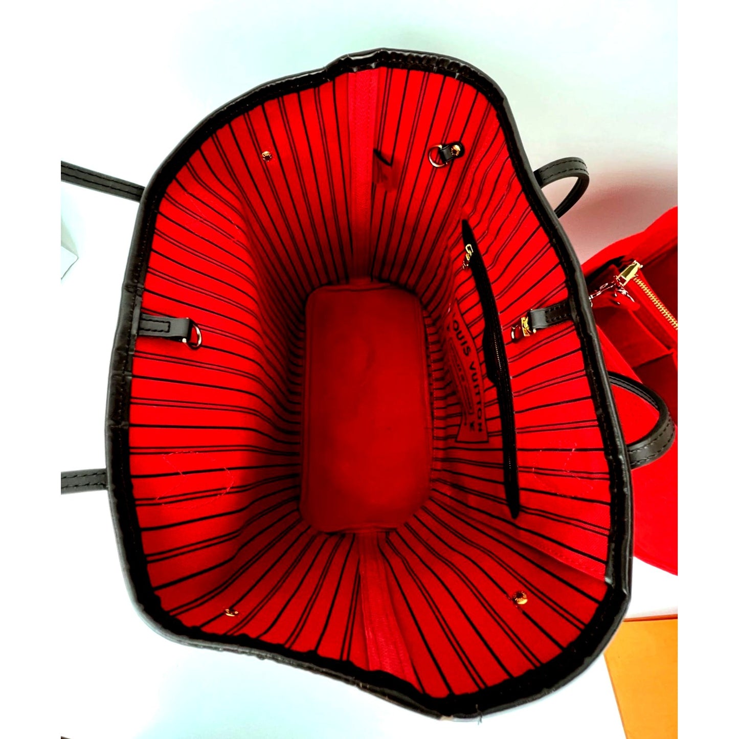 
                  
                    Louis Vuitton Neverfull MM Damier Ebene Canvas Tote Bag
                  
                