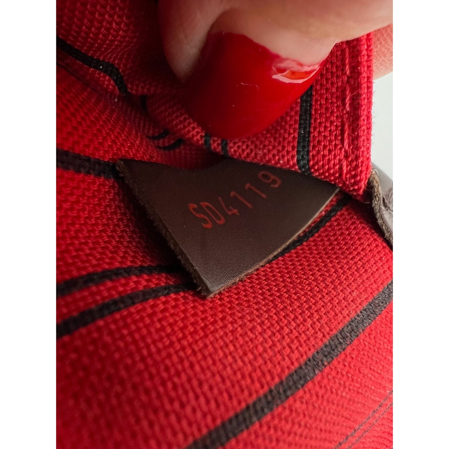 
                  
                    Louis Vuitton Neverfull MM Damier Ebene Canvas Tote Bag
                  
                