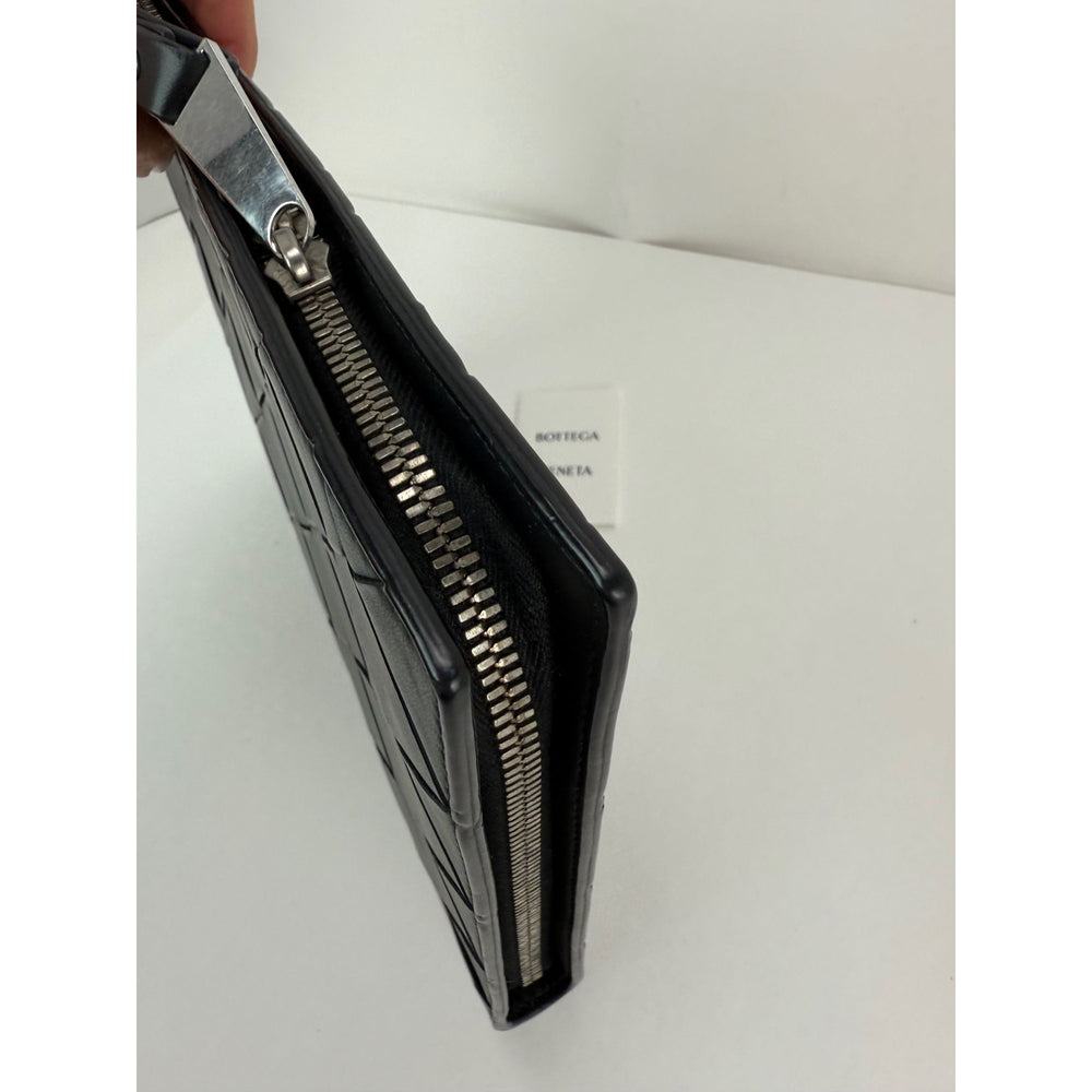 
                  
                    Bottega Veneta Black Leather Maxi Intreciato Document Case Wristlet Clutch Bag
                  
                