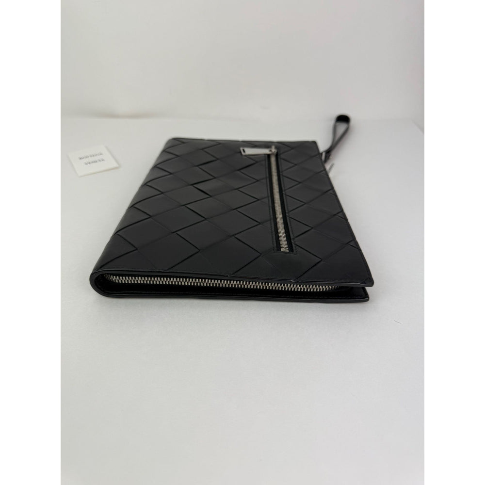 
                  
                    Bottega Veneta Black Leather Maxi Intreciato Document Case Wristlet Clutch Bag
                  
                