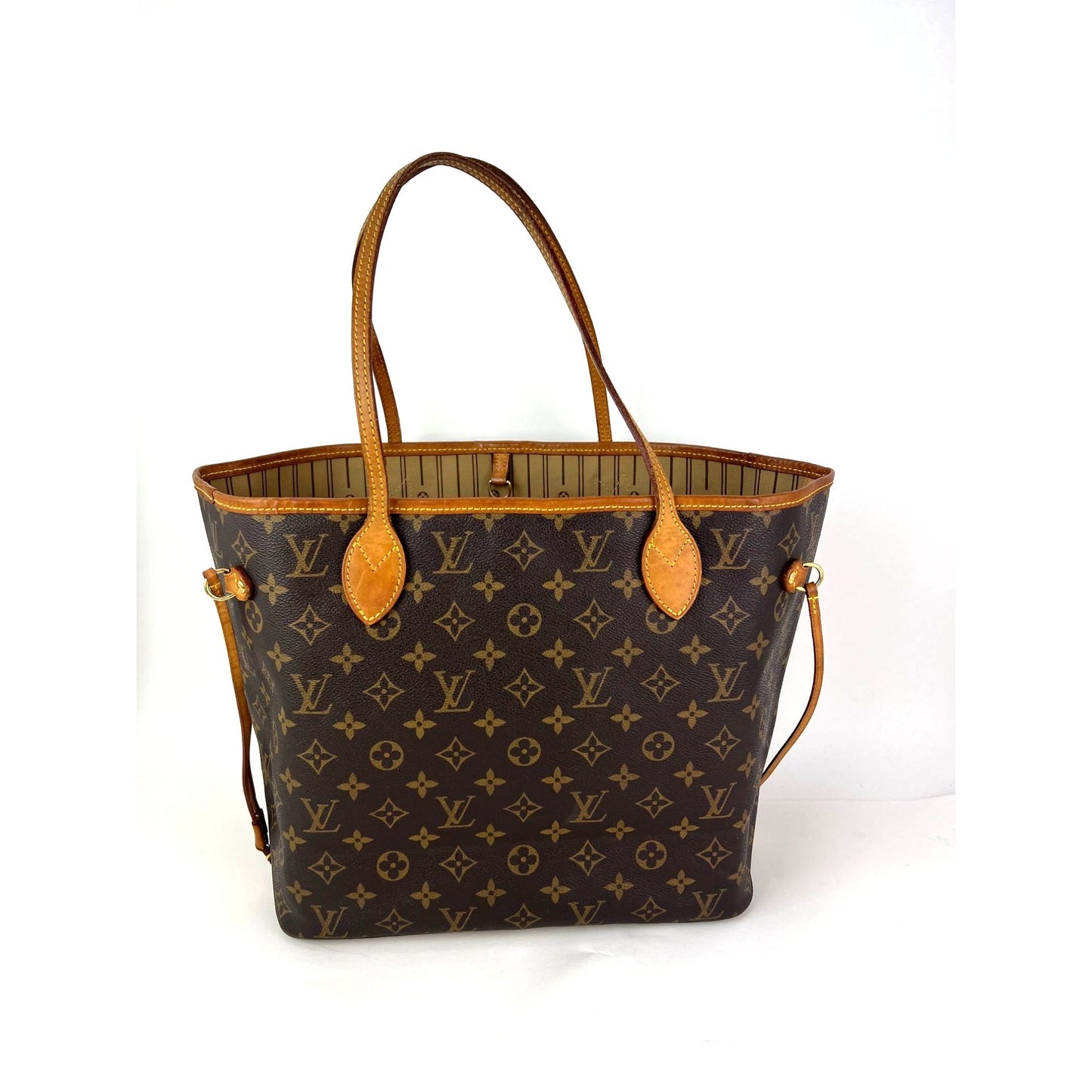 
                  
                    Louis Vuitton Neverfull MM Monogram Canvas Tote Bag
                  
                