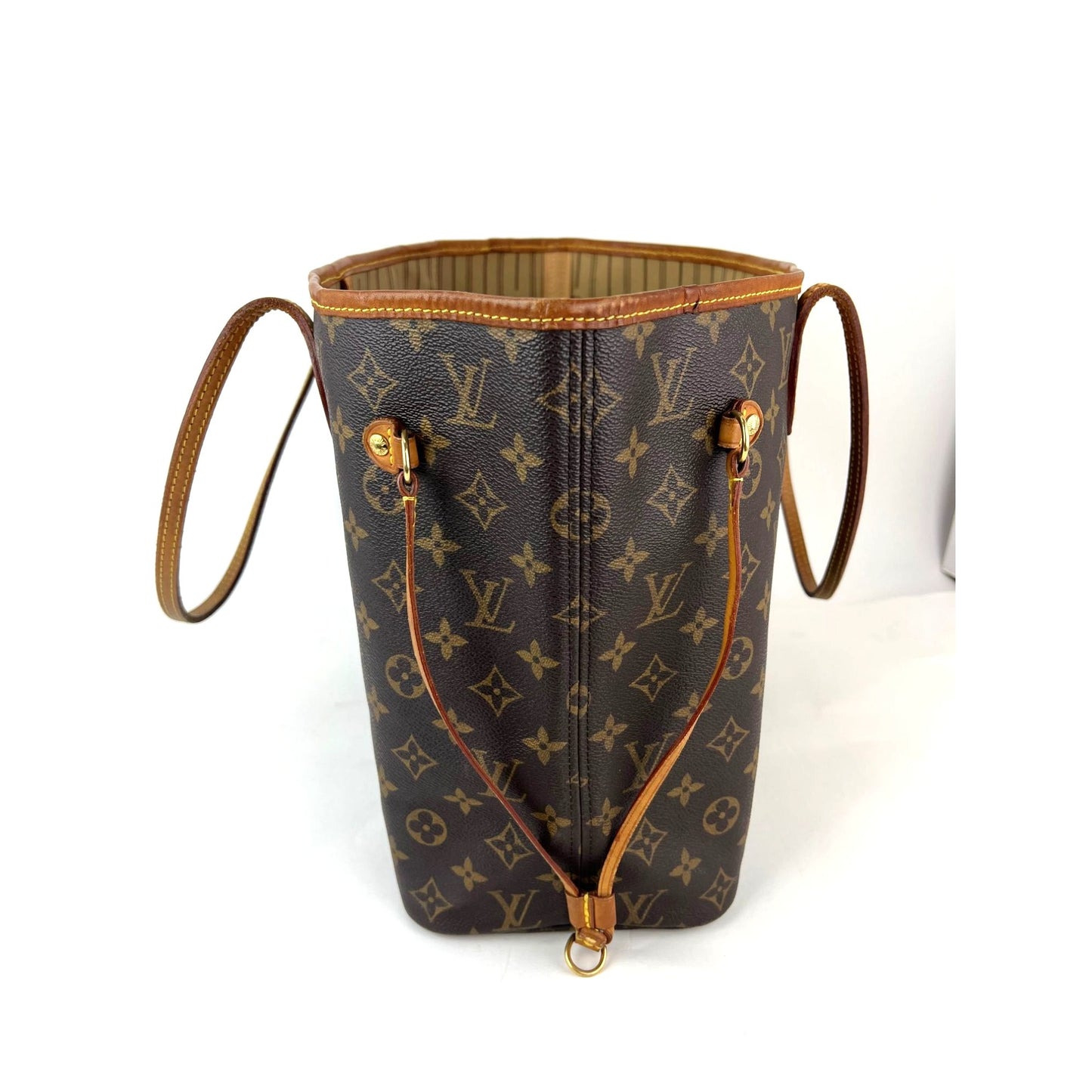 
                  
                    Louis Vuitton Neverfull MM Monogram Canvas Tote Bag
                  
                