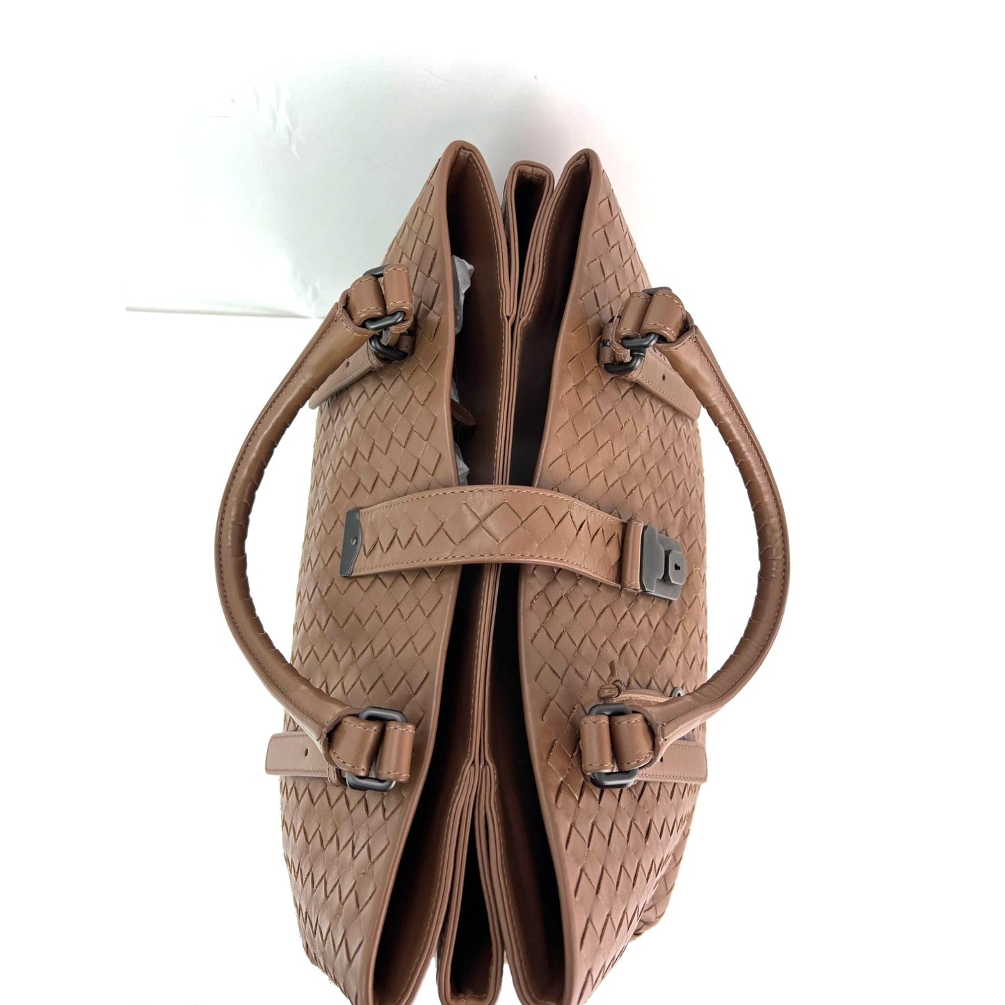 
                  
                    Bottega Veneta Roma Intrecciato Nappa Brown Shoulder Bag
                  
                