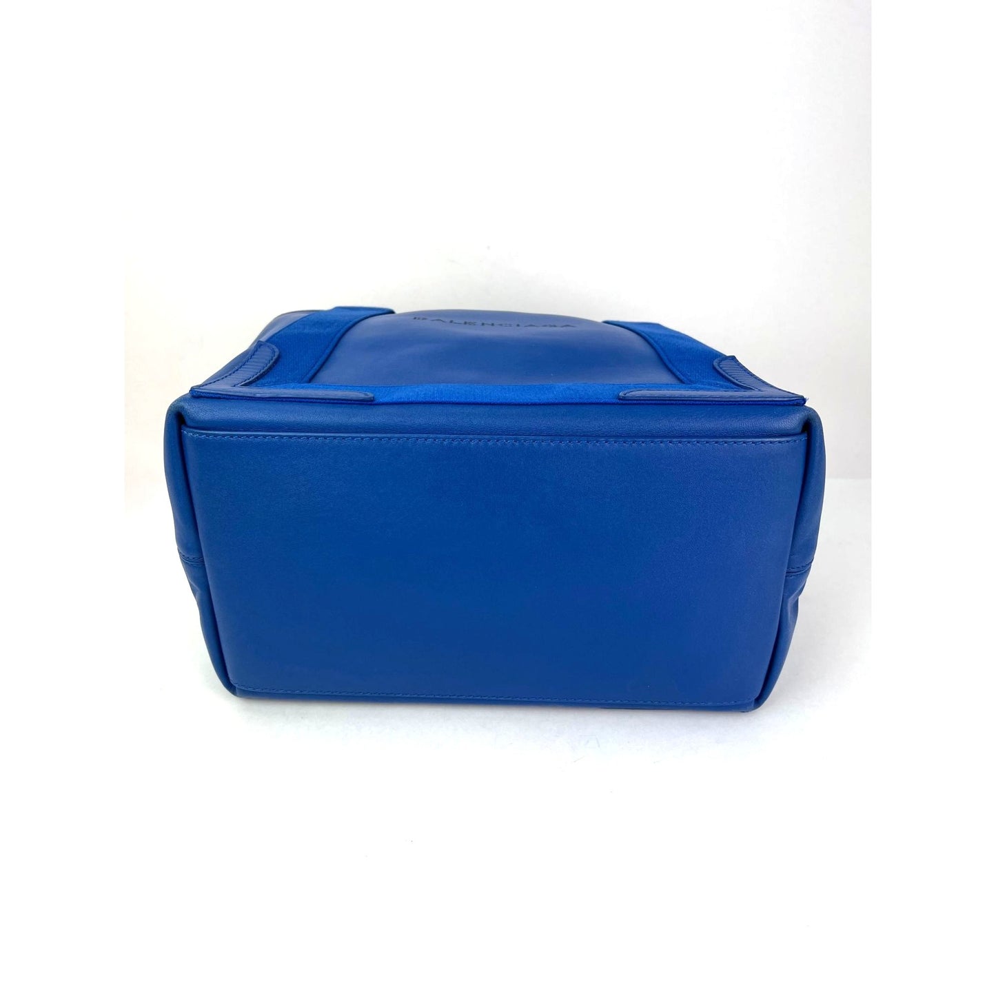 
                  
                    Balenciaga Calfskin S Navy Cabas Blue Tote and Pouch Set
                  
                