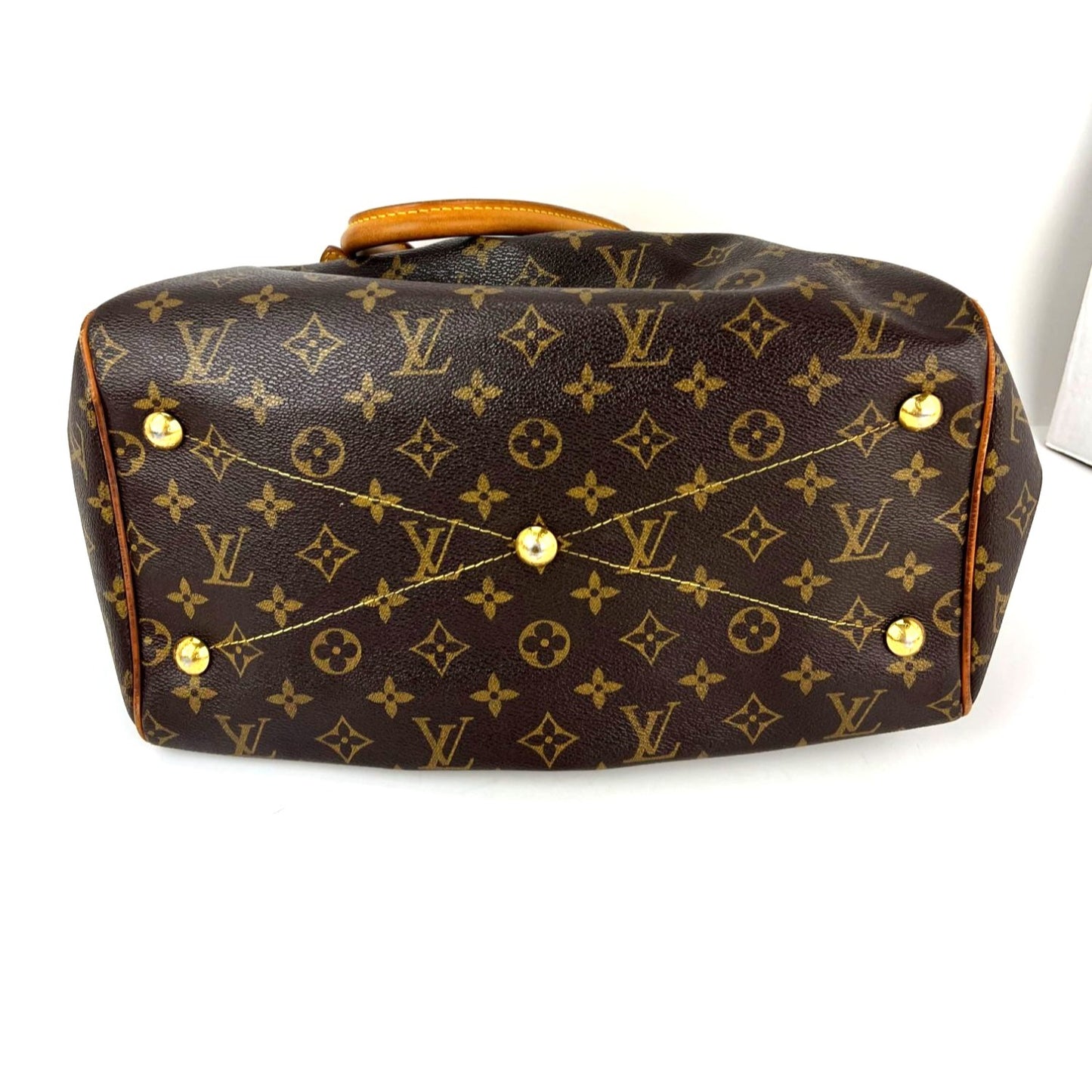 
                  
                    Louis Vuitton Tivoli GM Monogram Shoulder Bag
                  
                