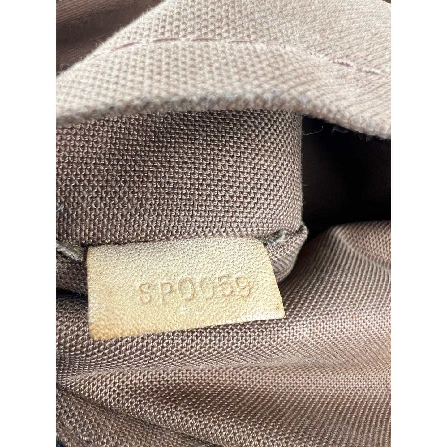 
                  
                    Louis Vuitton Tivoli GM Monogram Shoulder Bag
                  
                