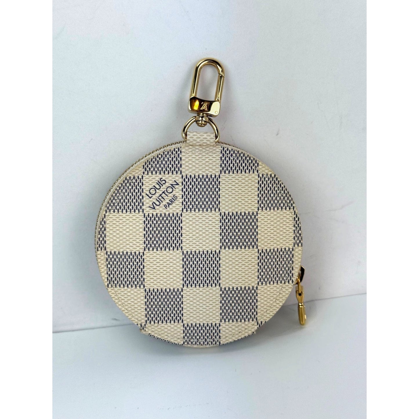 
                  
                    Louis Vuitton 2021 Christmas Animation Damier Azur Coin Case Bag Charm
                  
                