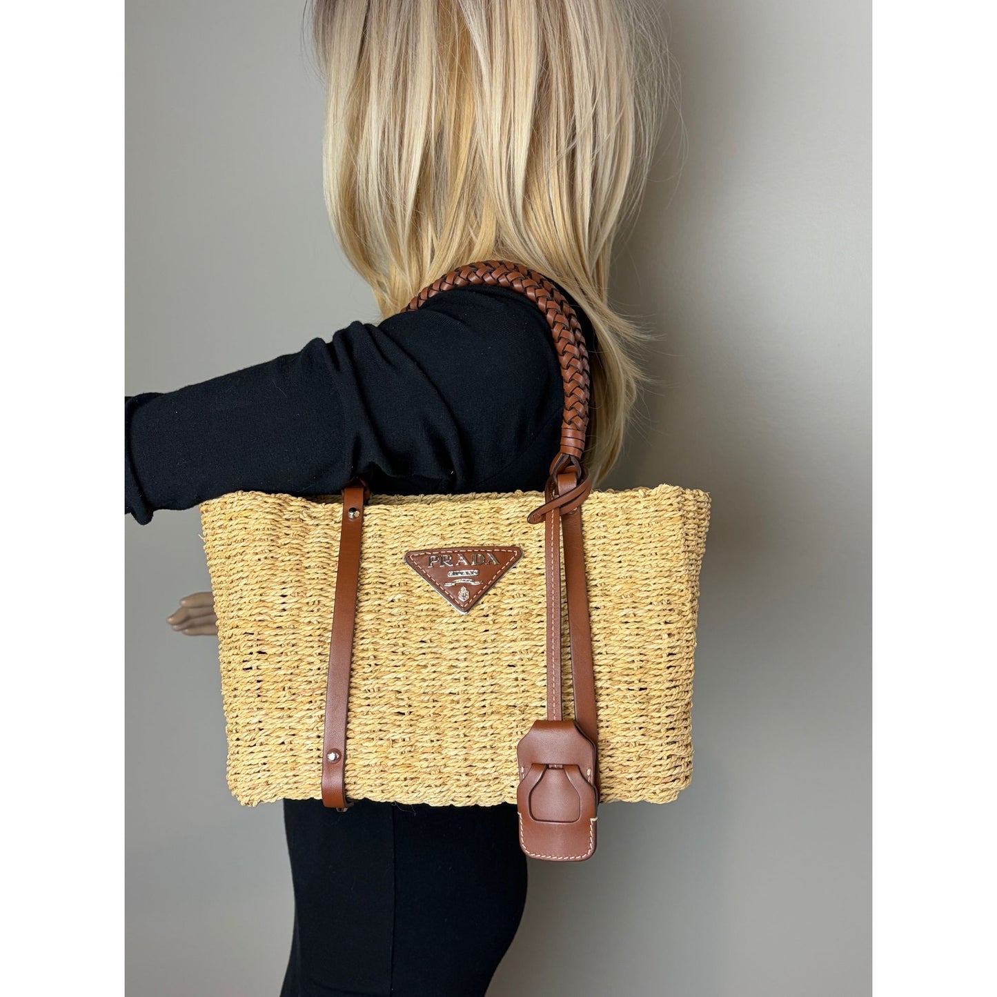 
                  
                    Prada Palmetto Vitello Woven Raffia Naturale Tote Bag
                  
                