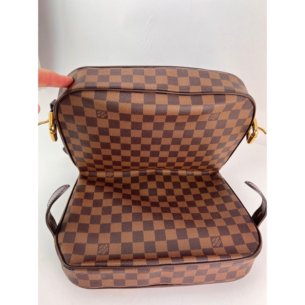 
                  
                    Louis Vuitton Highbury Damier Ebene Shoulder Bag
                  
                