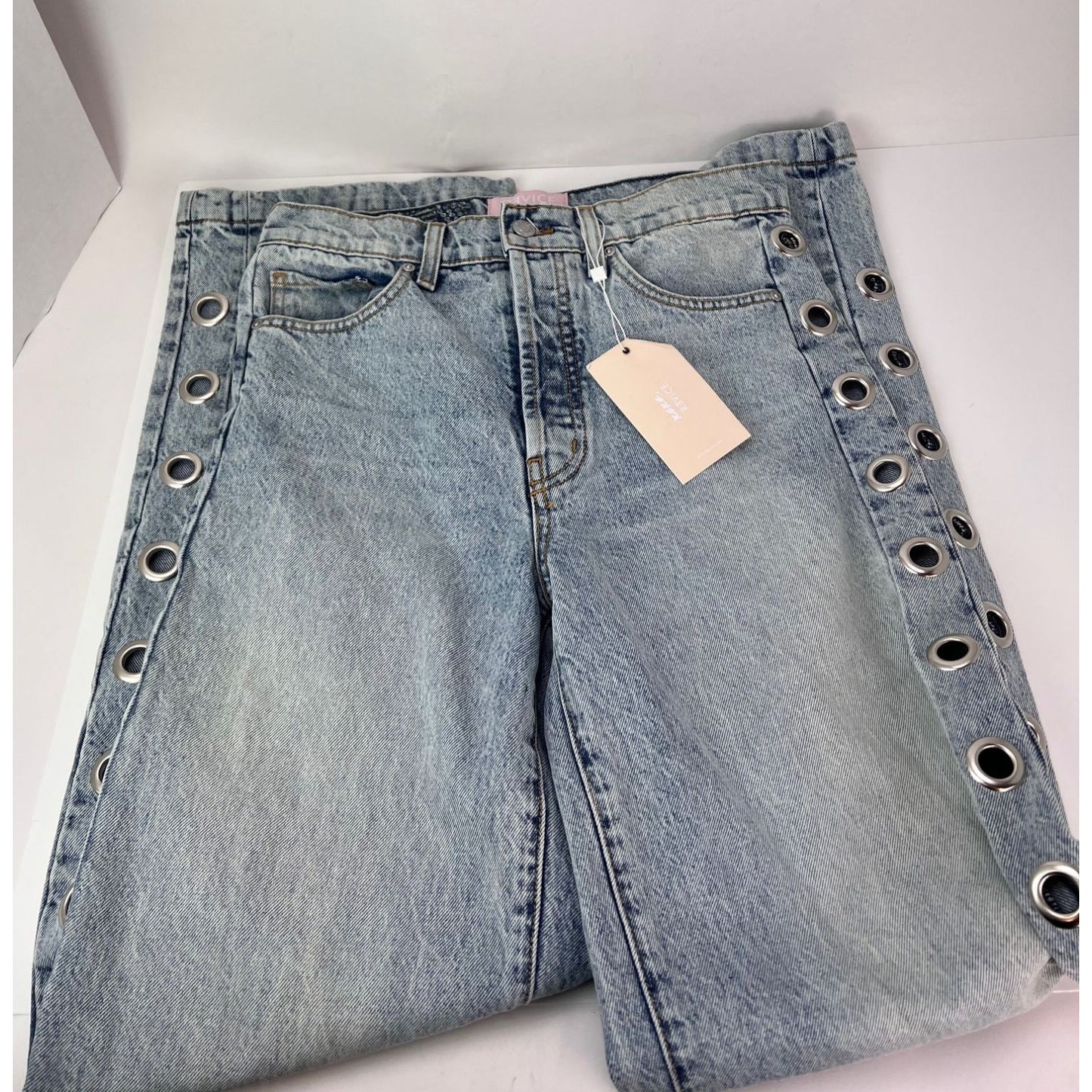 
                  
                    Revice Denim Jeans Super 80's Inner Circle with Grommets size 29
                  
                
