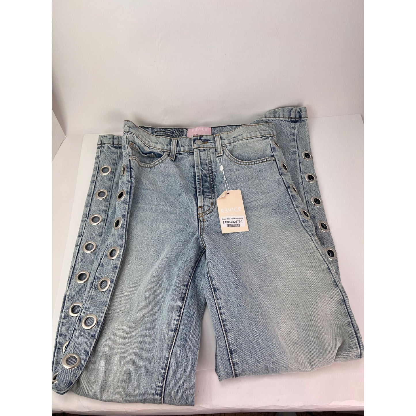 
                  
                    Revice Denim Jeans Super 80's Inner Circle with Grommets size 29
                  
                