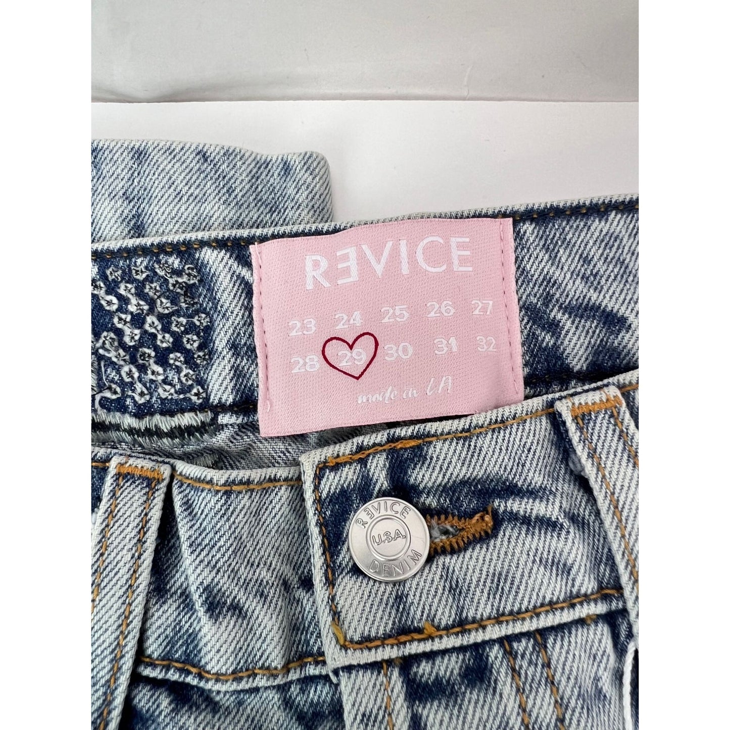 
                  
                    Revice Denim Jeans Super 80's Inner Circle with Grommets size 29
                  
                