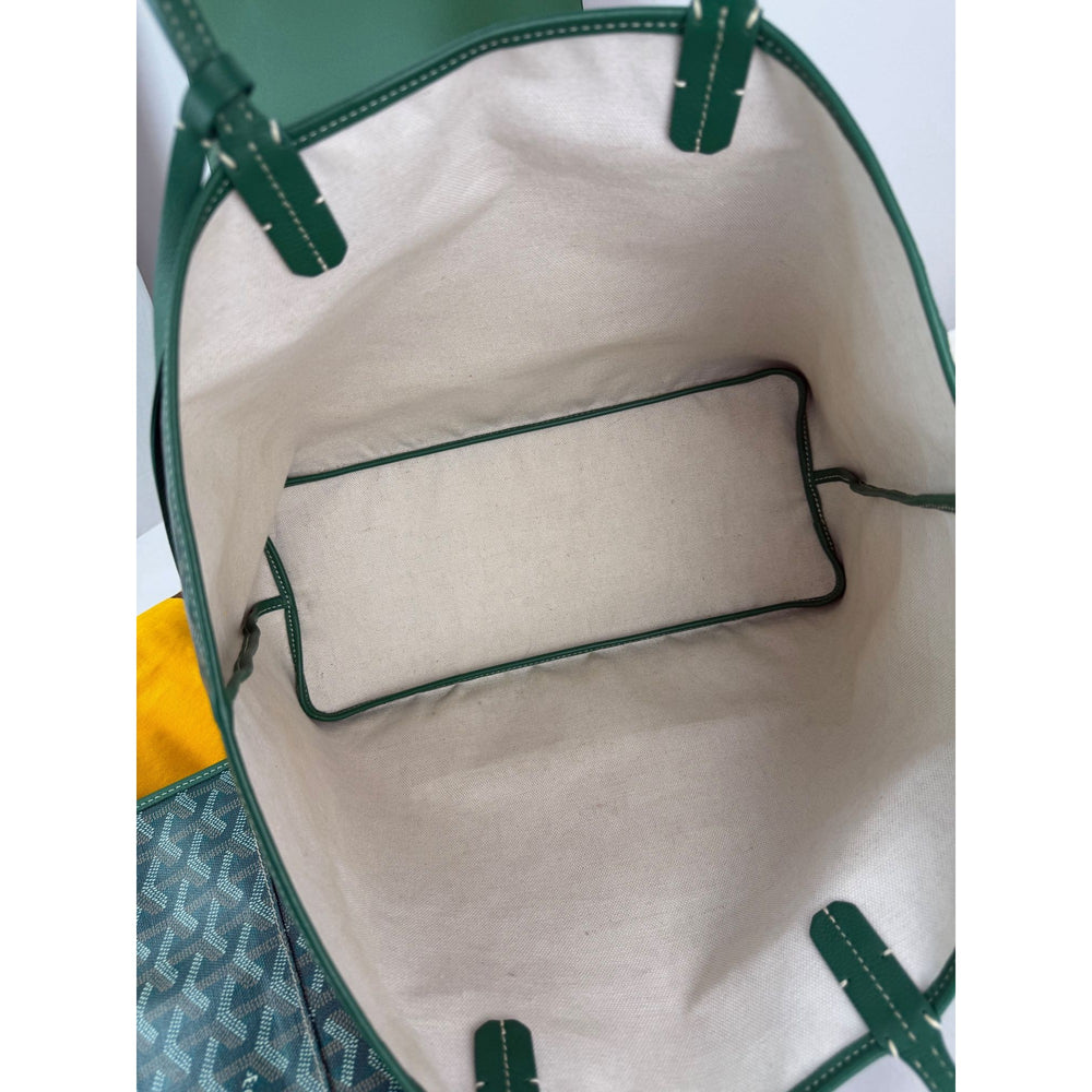 
                  
                    GOYARD Saint Louis PM Goyardine Green Tote with Pouch
                  
                