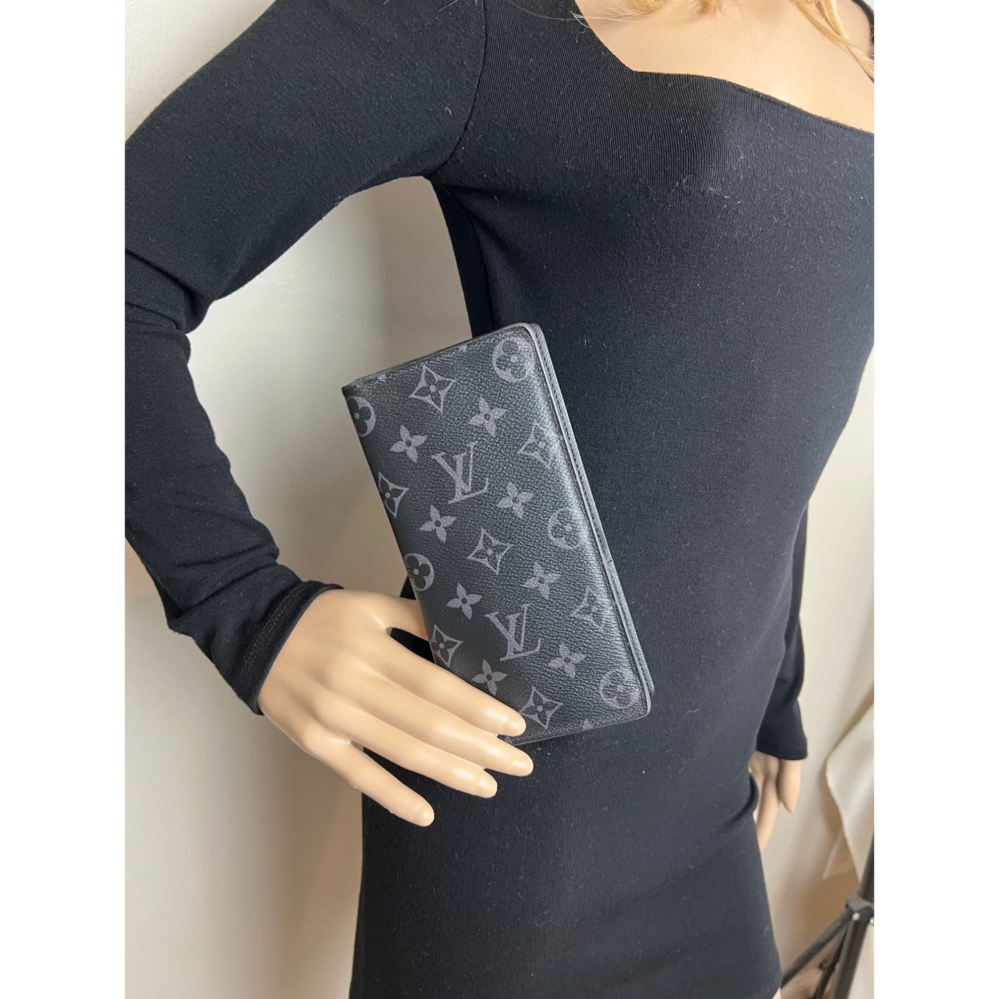 
                  
                    Louis Vuitton Brazza Monogram Eclipse Long Black Canvas Wallet
                  
                