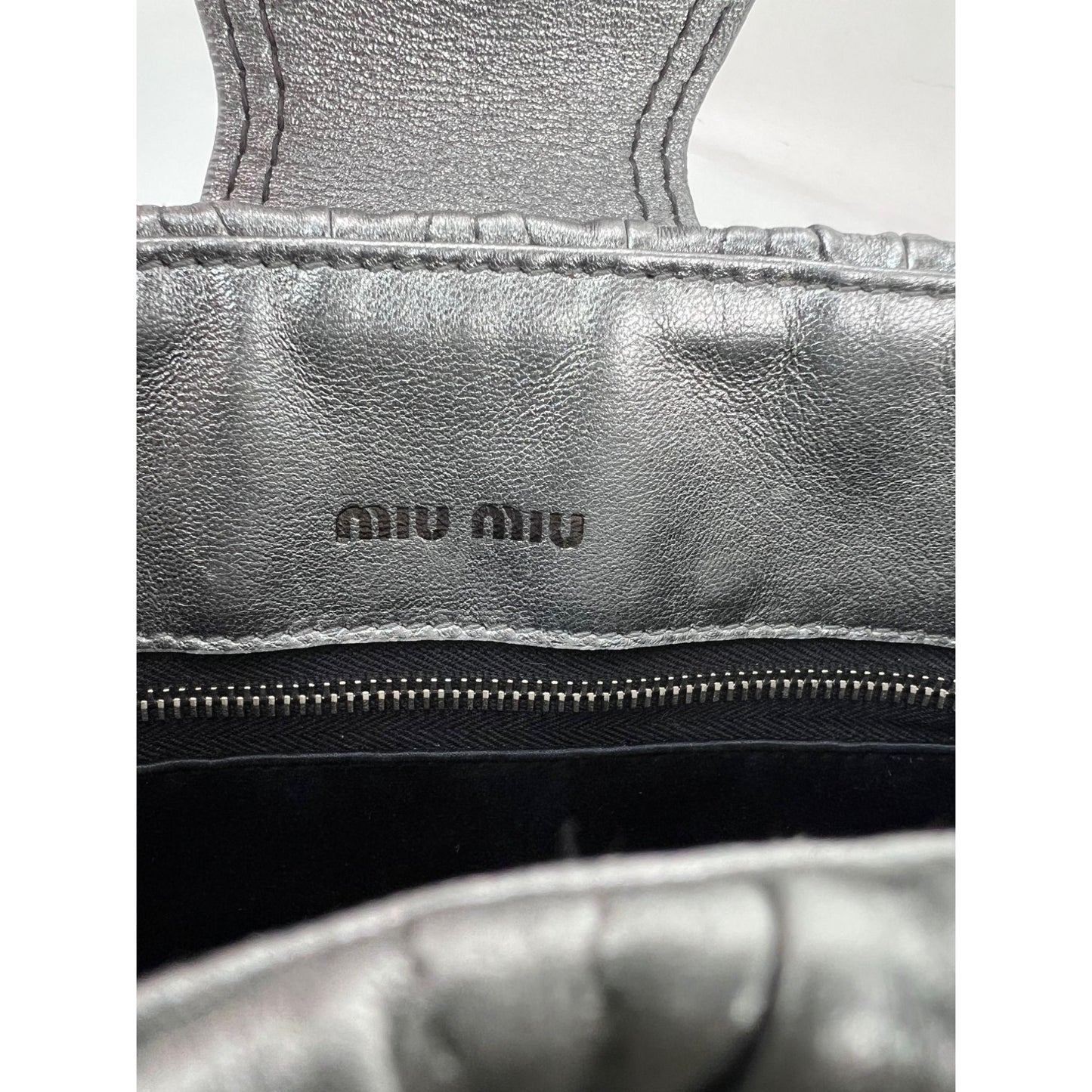 
                  
                    Miu Miu Metallic Silver Nappa Matelasse Crystal Embellished Lady Bag
                  
                