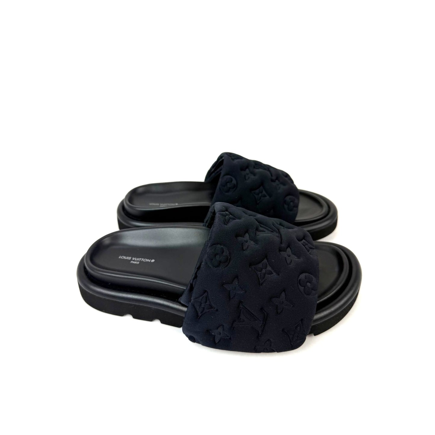 
                  
                    LOUIS VUITTON Pool Pillow Mules Slides Shoe
                  
                
