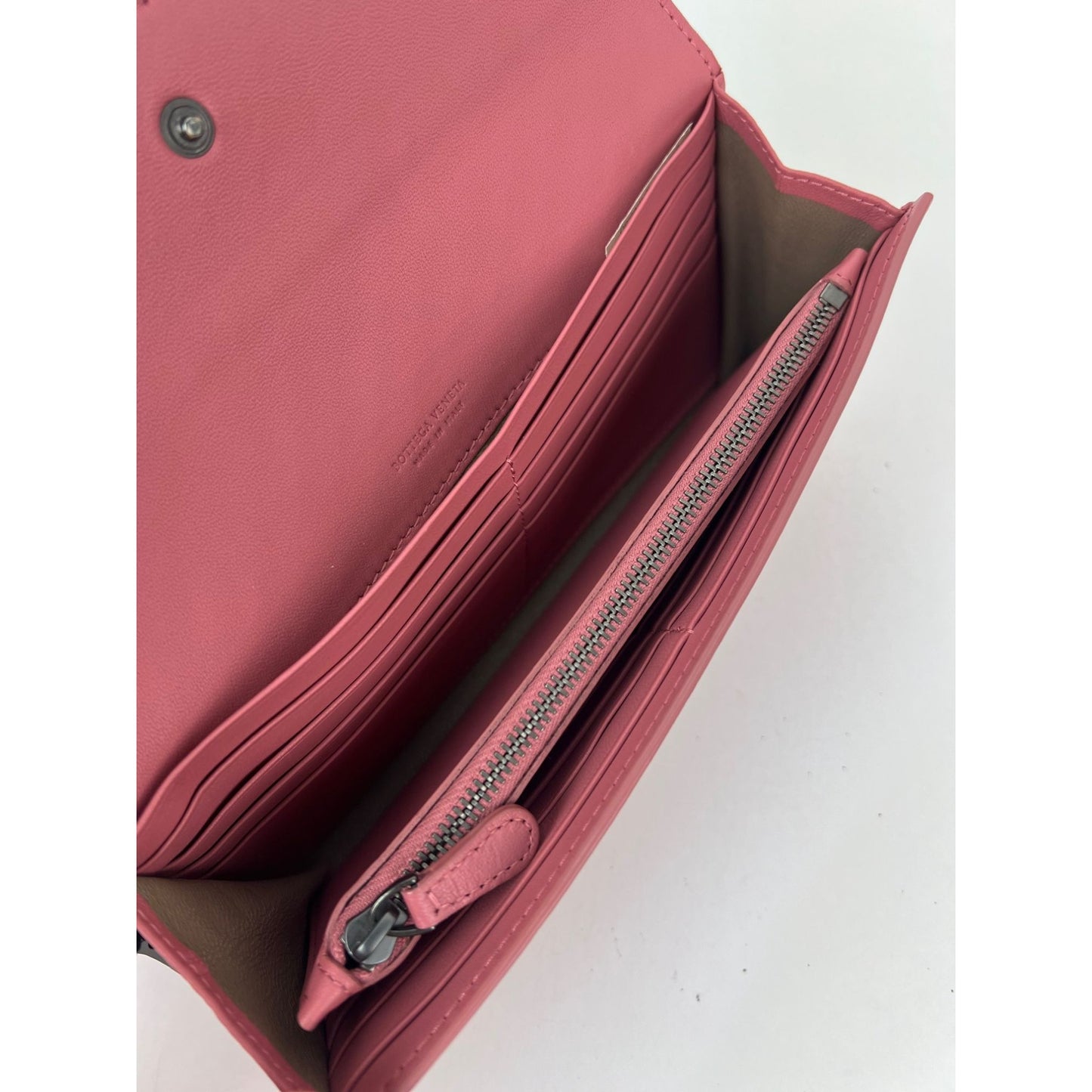 
                  
                    Bottega Veneta Intrecciato Pink Leather Flap Wallet Wristlet
                  
                