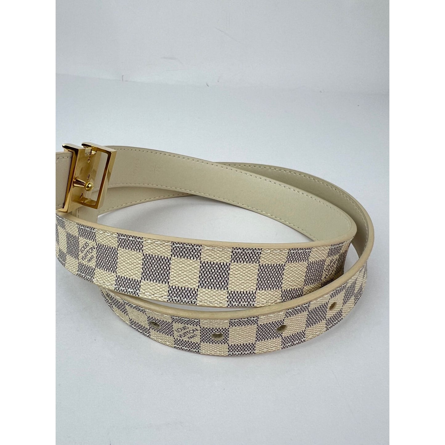 
                  
                    Louis Vuitton LV Initiales 25mm Reversible Damier Azur Belt 80/32
                  
                