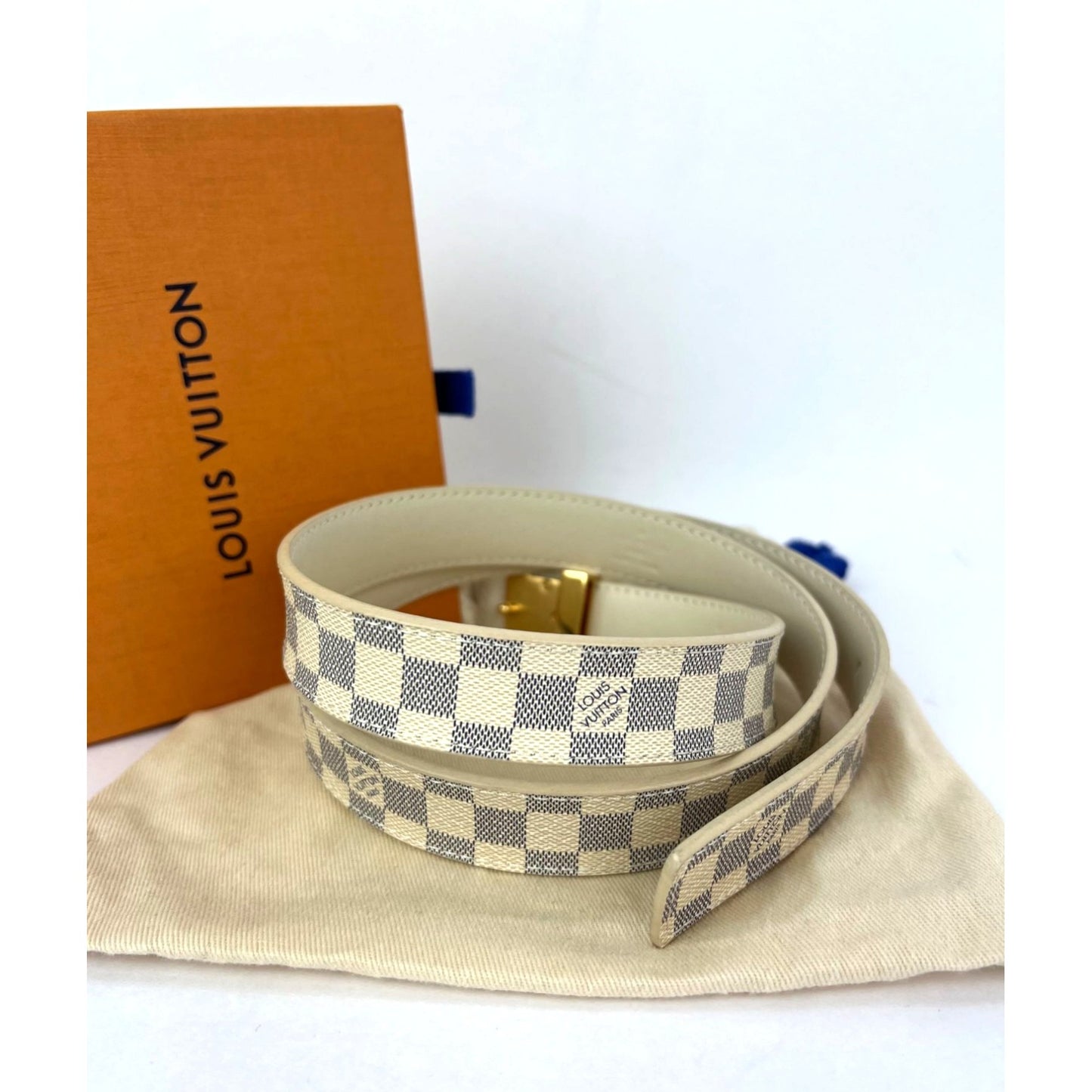 
                  
                    Louis Vuitton LV Initiales 25mm Reversible Damier Azur Belt 80/32
                  
                