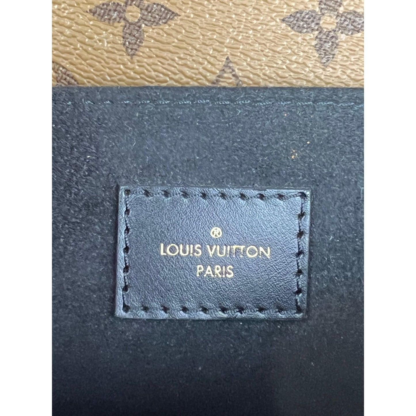 
                  
                    Louis Vuitton Pochette Metis Reverse Monogram Messenger Crossbody Bag
                  
                