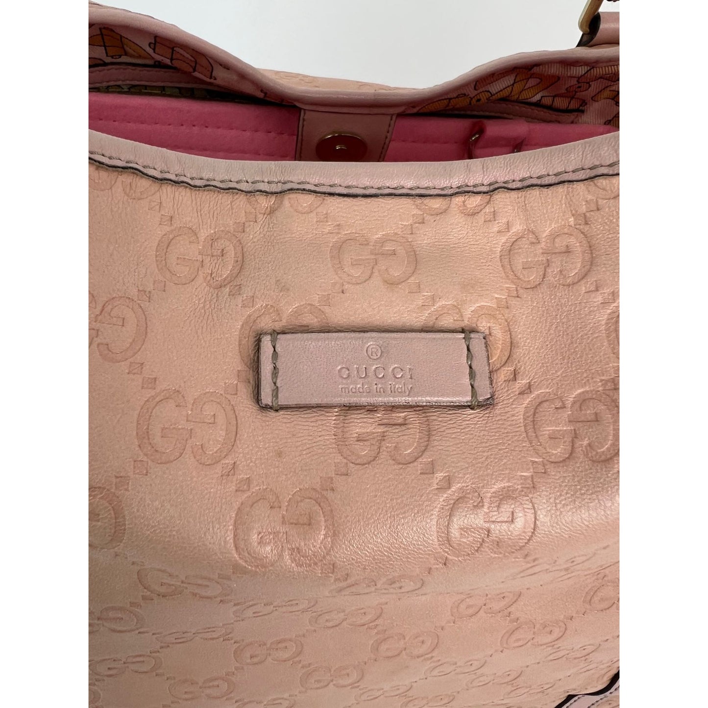 
                  
                    GUCCI Guccissima Pink Leather Joy Medium Rose Dragea Tote Bag
                  
                