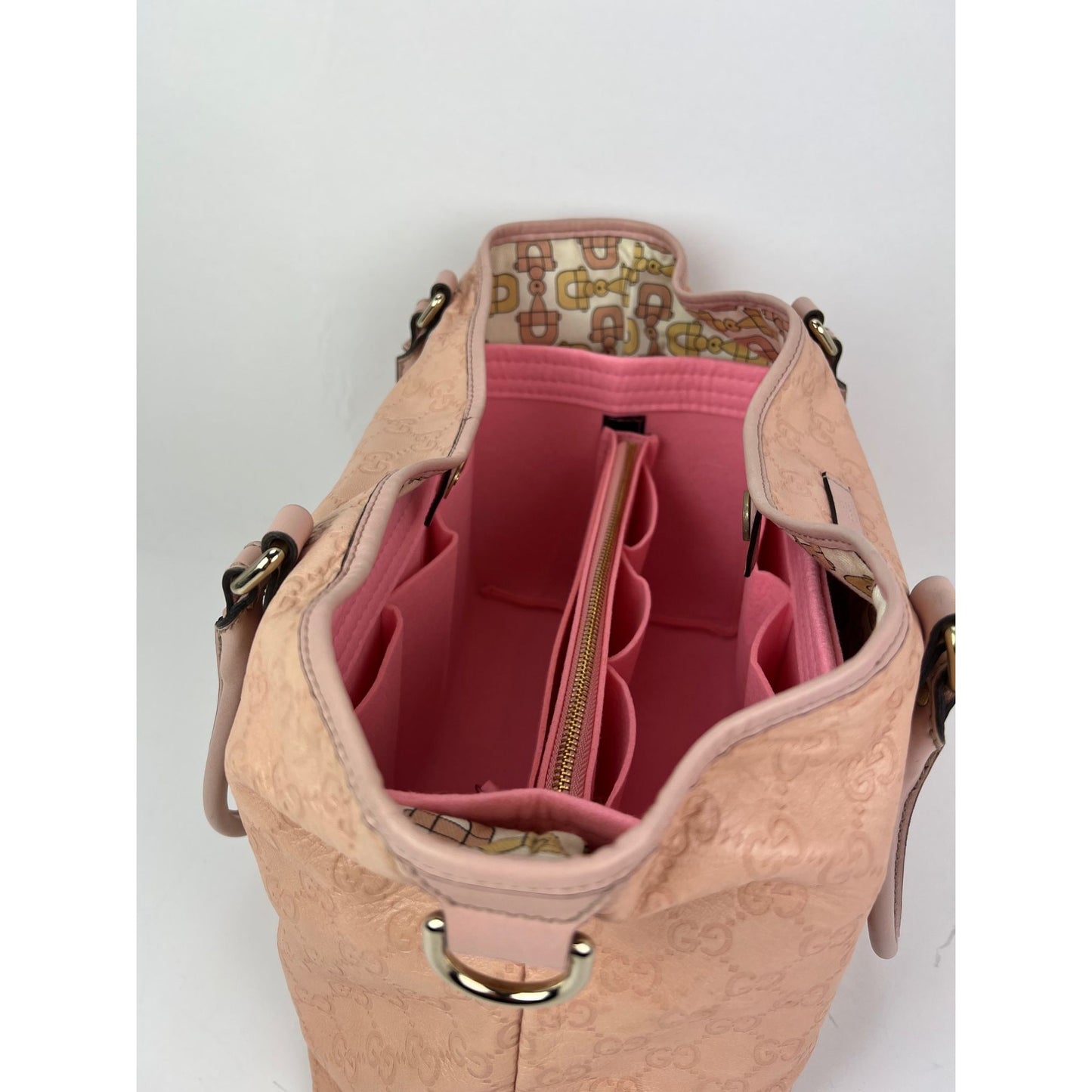 
                  
                    GUCCI Guccissima Pink Leather Joy Medium Rose Dragea Tote Bag
                  
                
