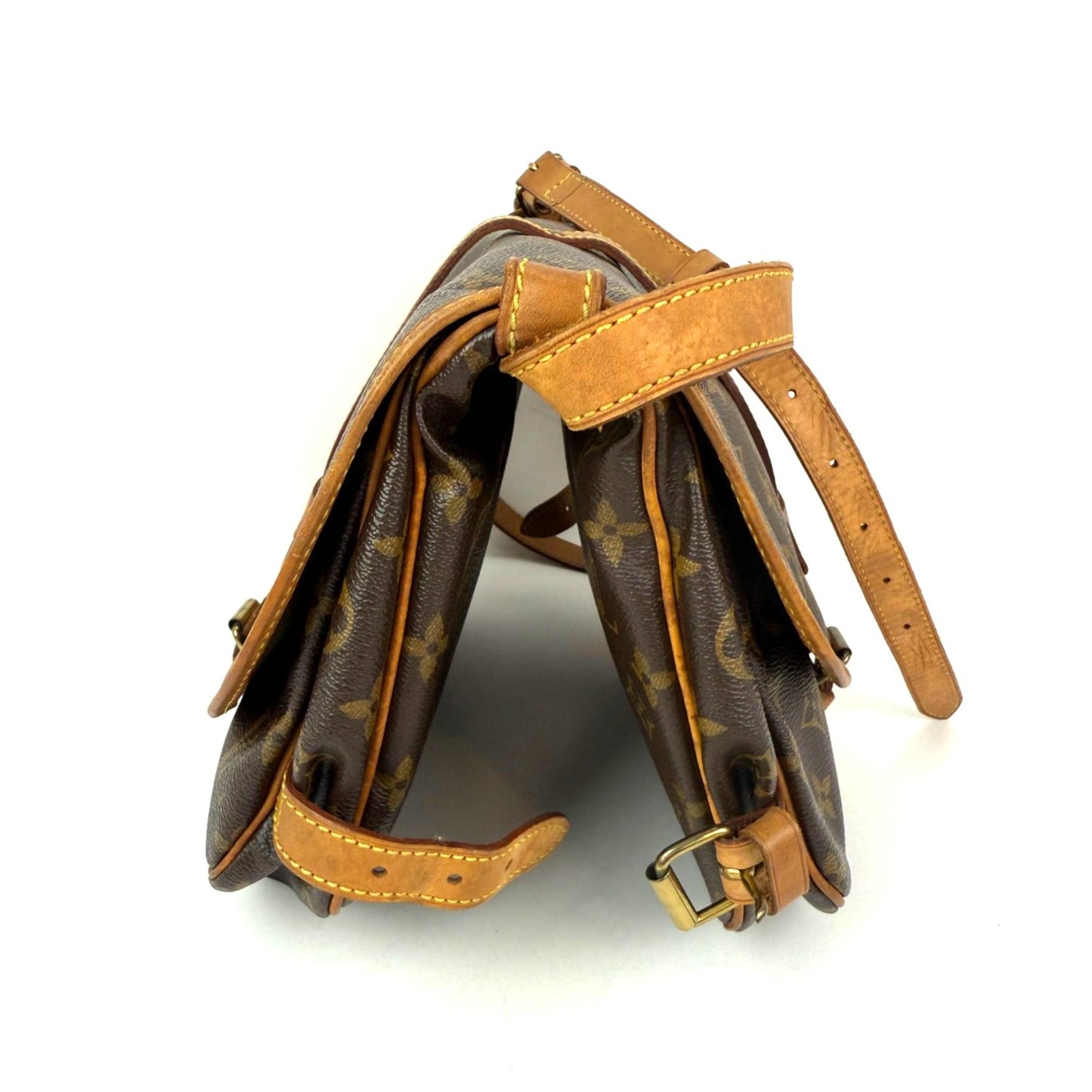 
                  
                    Louis Vuitton Monogram Saumur 30 Vintage Saddle Style Messenger Crossbody Bag
                  
                