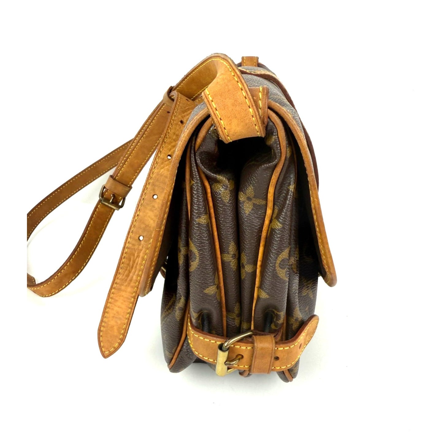 
                  
                    Louis Vuitton Monogram Saumur 30 Vintage Saddle Style Messenger Crossbody Bag
                  
                
