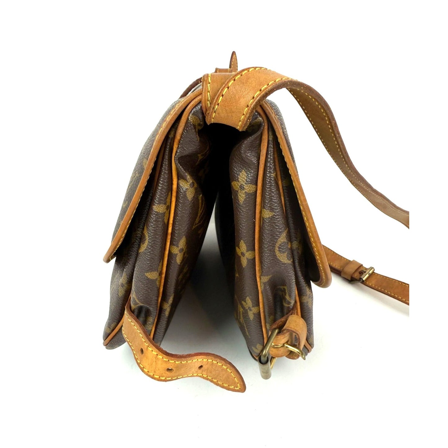 
                  
                    Louis Vuitton Monogram Saumur 30 Vintage Saddle Style Messenger Crossbody Bag
                  
                