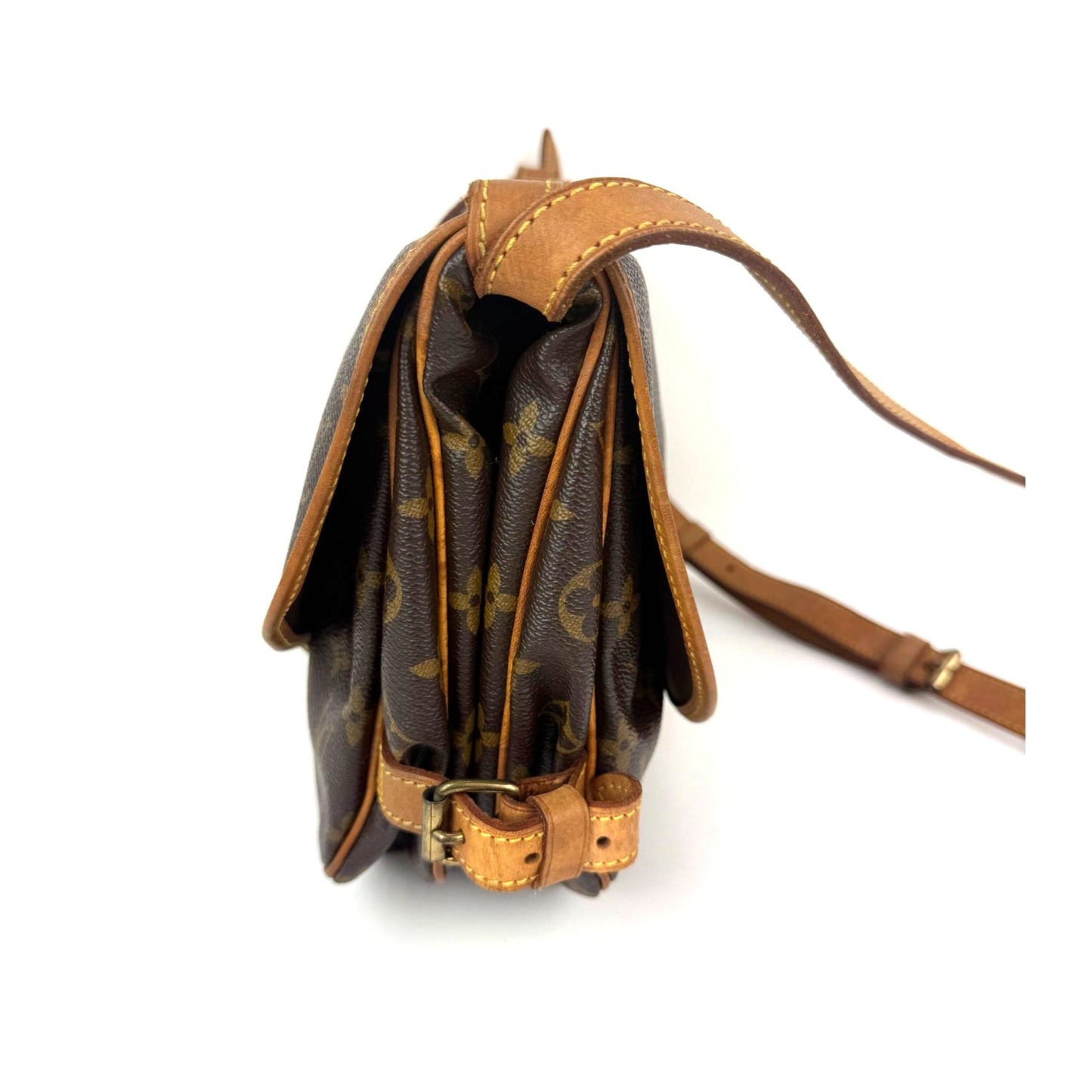 
                  
                    Louis Vuitton Monogram Saumur 30 Vintage Saddle Style Messenger Crossbody Bag
                  
                