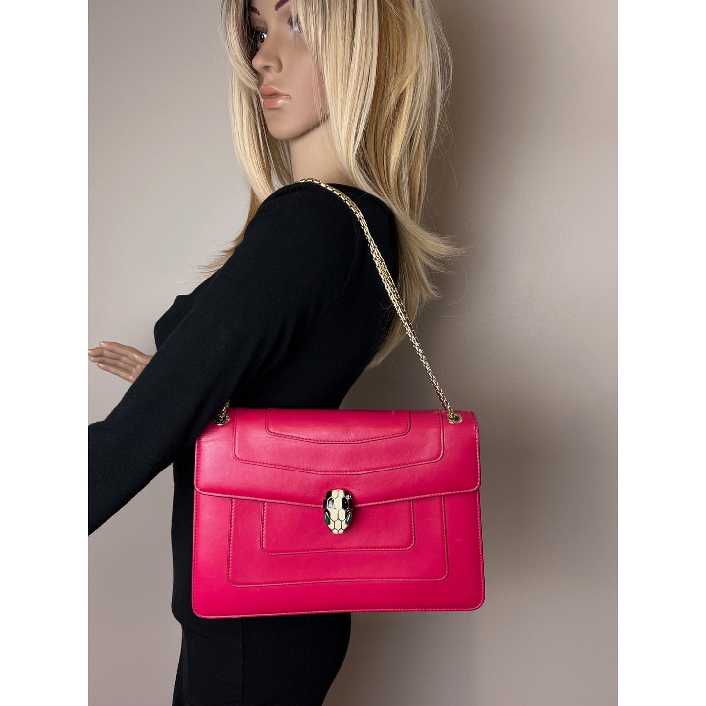 
                  
                    Bvlgari Serpenti Forever Dark Pink Shoulder Bag
                  
                