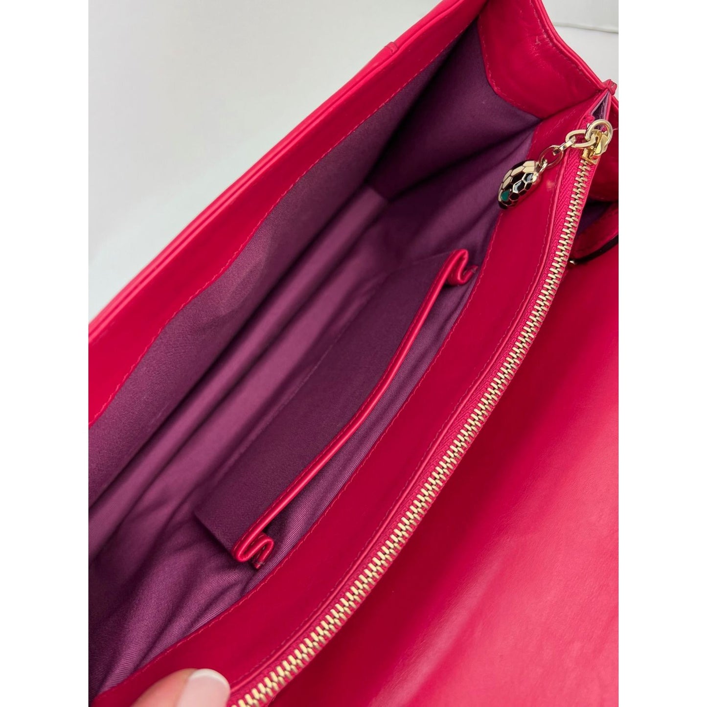 
                  
                    Bvlgari Serpenti Forever Dark Pink Shoulder Bag
                  
                