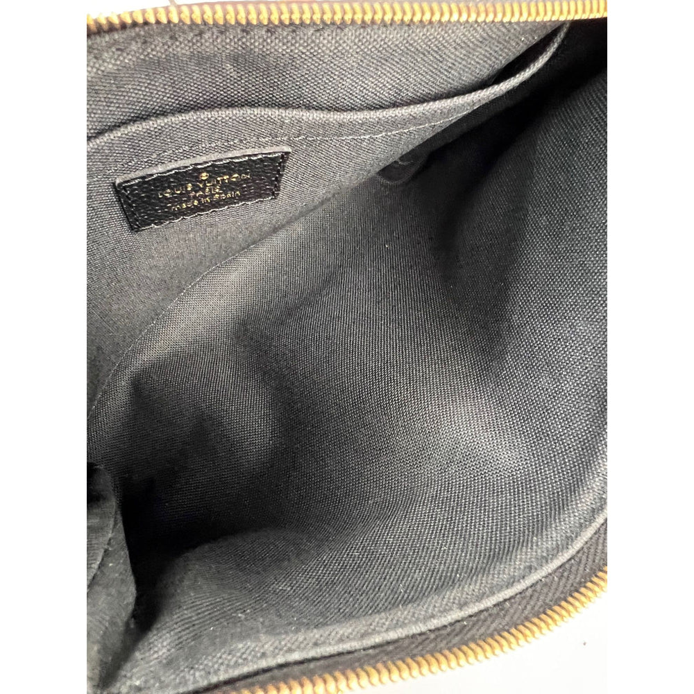
                  
                    LOUIS VUITTON Pallas Monogram Clutch Noir Shoulder Crossbody Bag
                  
                