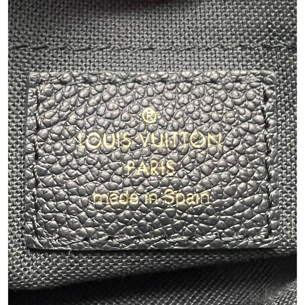 
                  
                    LOUIS VUITTON Pallas Monogram Clutch Noir Shoulder Crossbody Bag
                  
                