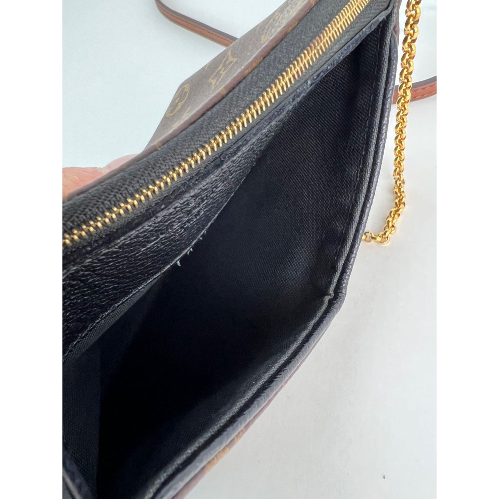 
                  
                    LOUIS VUITTON Pallas Monogram Clutch Noir Shoulder Crossbody Bag
                  
                
