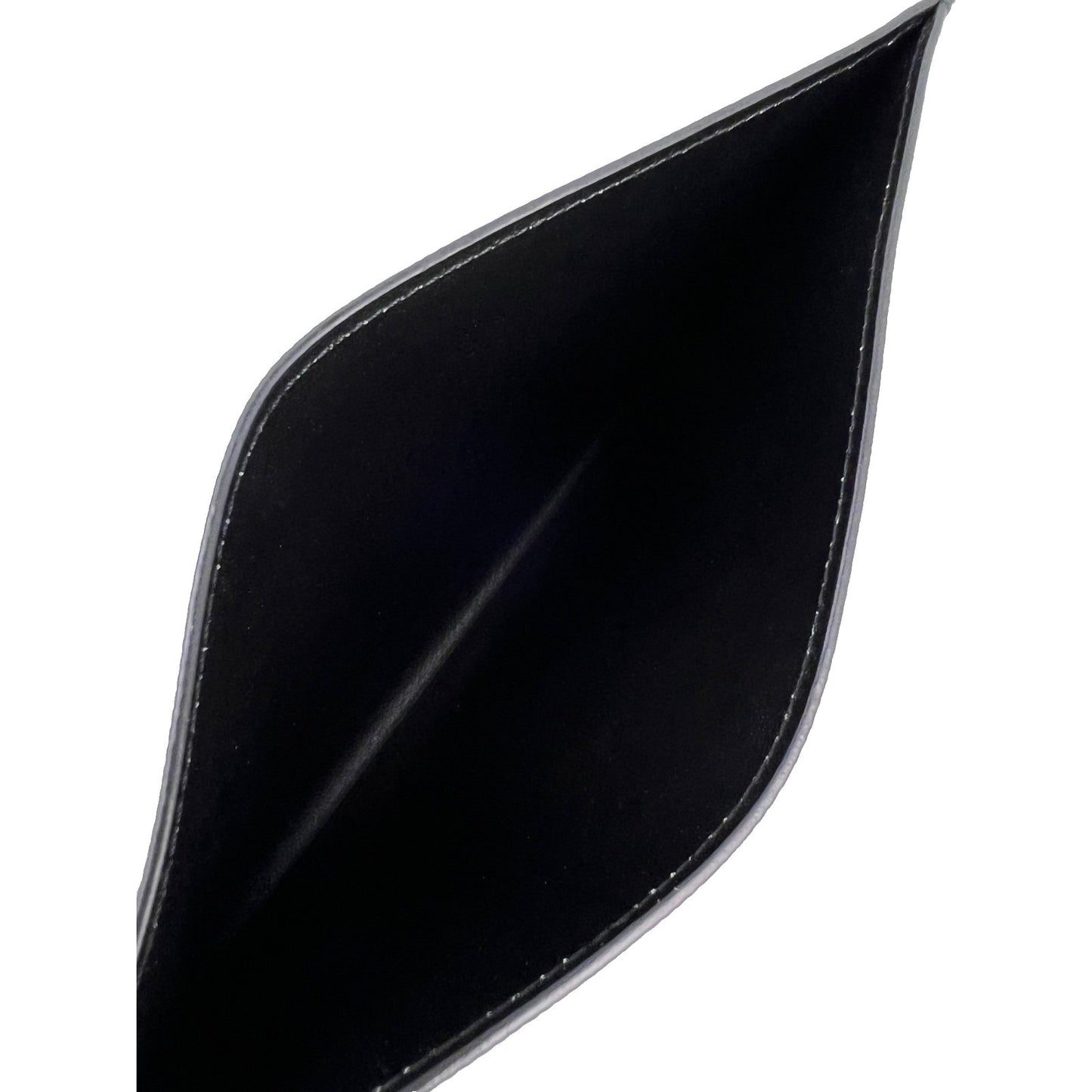
                  
                    Louis Vuitton 8 Credit Card Insert Black Leather wallet from Felicie
                  
                