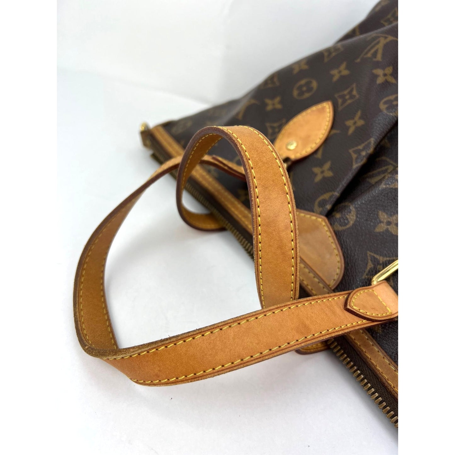 
                  
                    Louis Vuitton Palermo PM Monogram Hand Shoulder Bag
                  
                