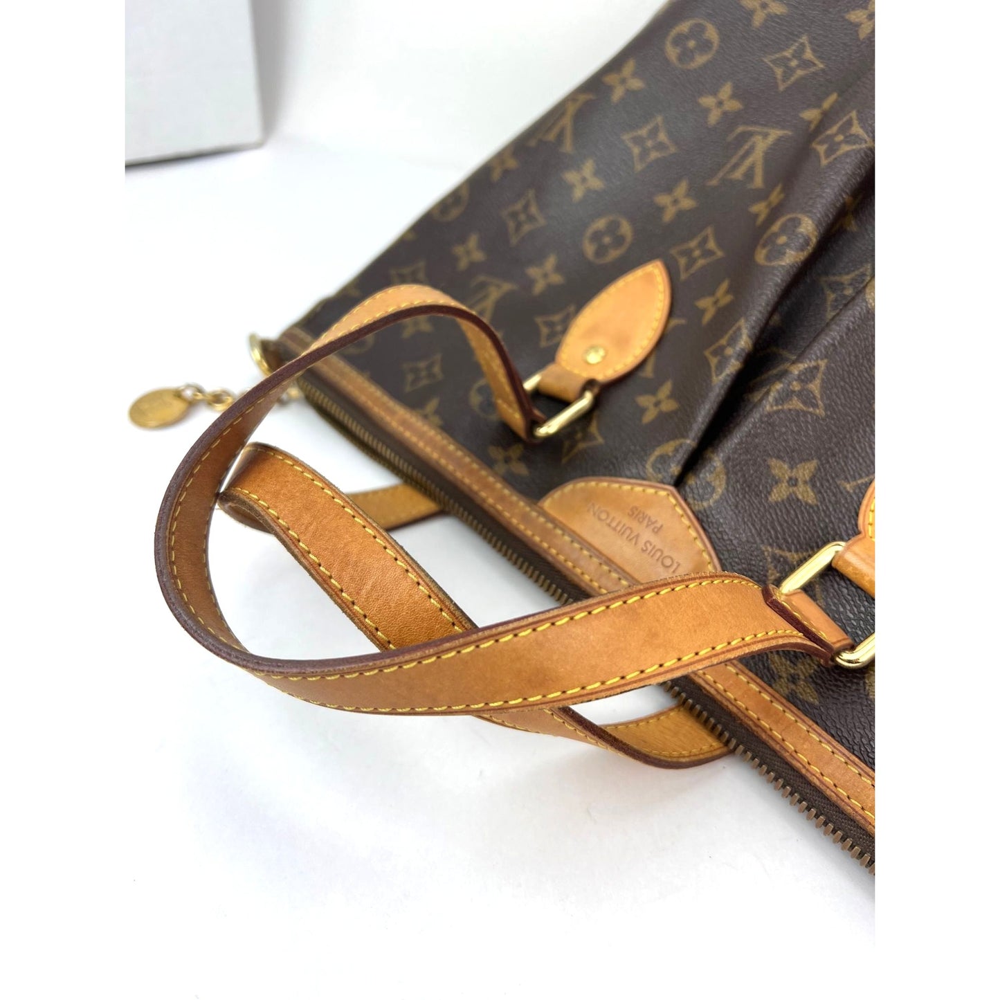 
                  
                    Louis Vuitton Palermo PM Monogram Hand Shoulder Bag
                  
                