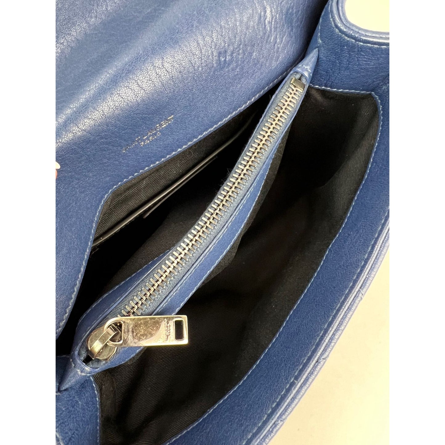 
                  
                    Saint Laurent Sheepskin Matelasse Chevron Medium College Leather Blue Messenger Bag
                  
                