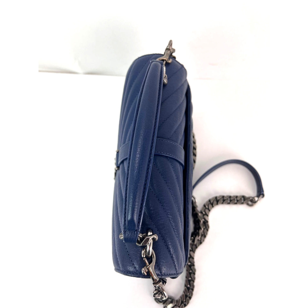 
                  
                    Saint Laurent Sheepskin Matelasse Chevron Medium College Leather Blue Messenger Bag
                  
                