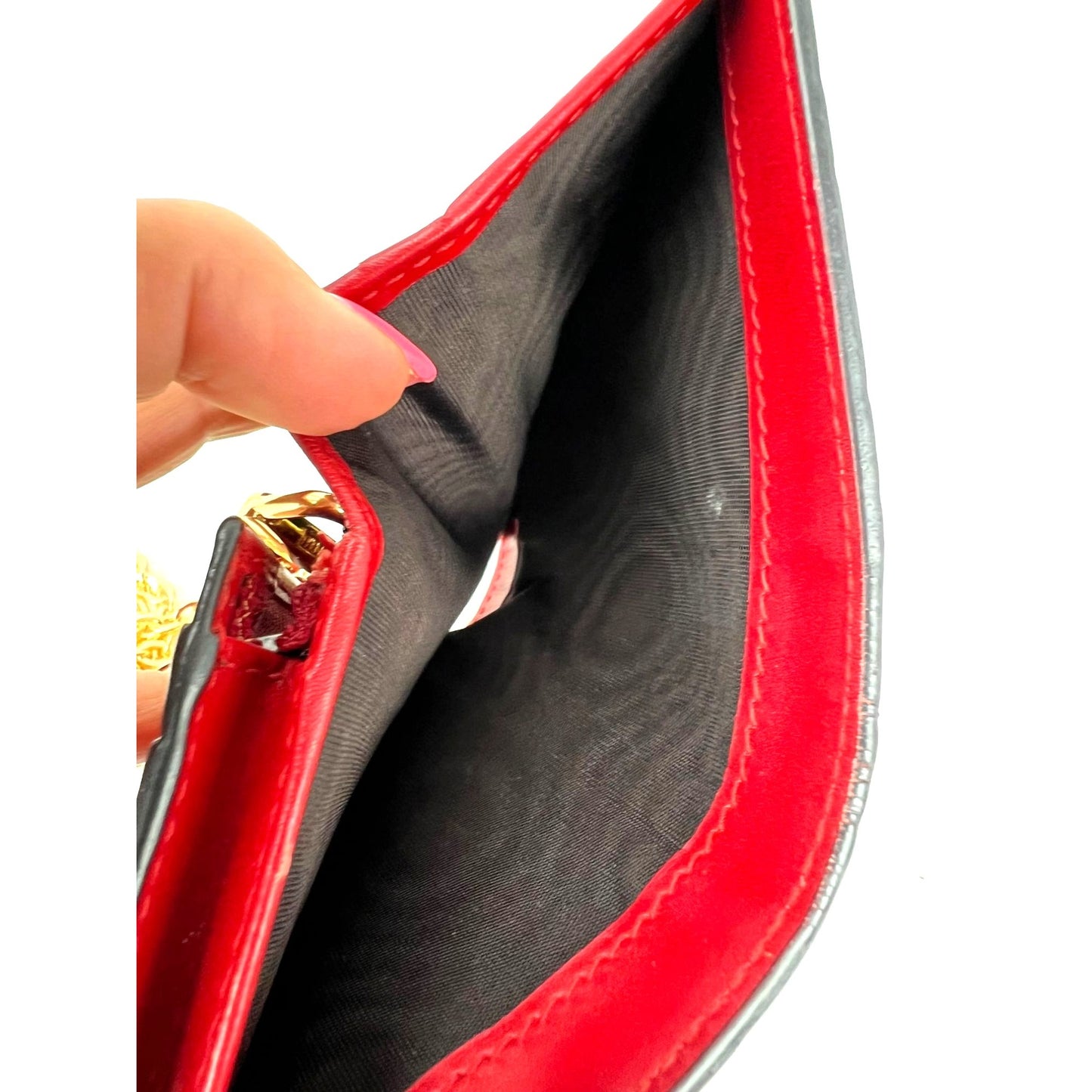 
                  
                    Gucci Guccissima Bifold Cherries Compact Red Leather Wallet  
                  
                