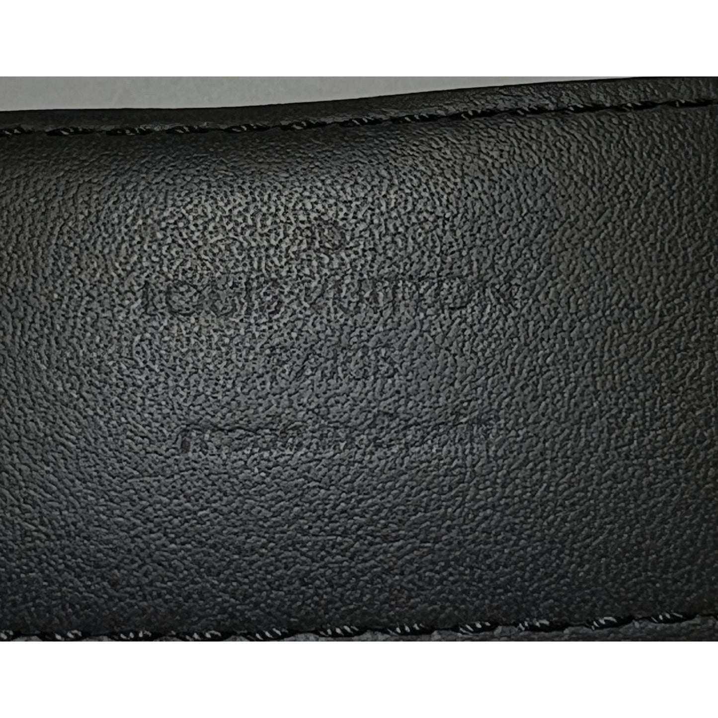 
                  
                    Louis Vuitton Pont Neuf 35mm Belt 95/38 Men's
                  
                