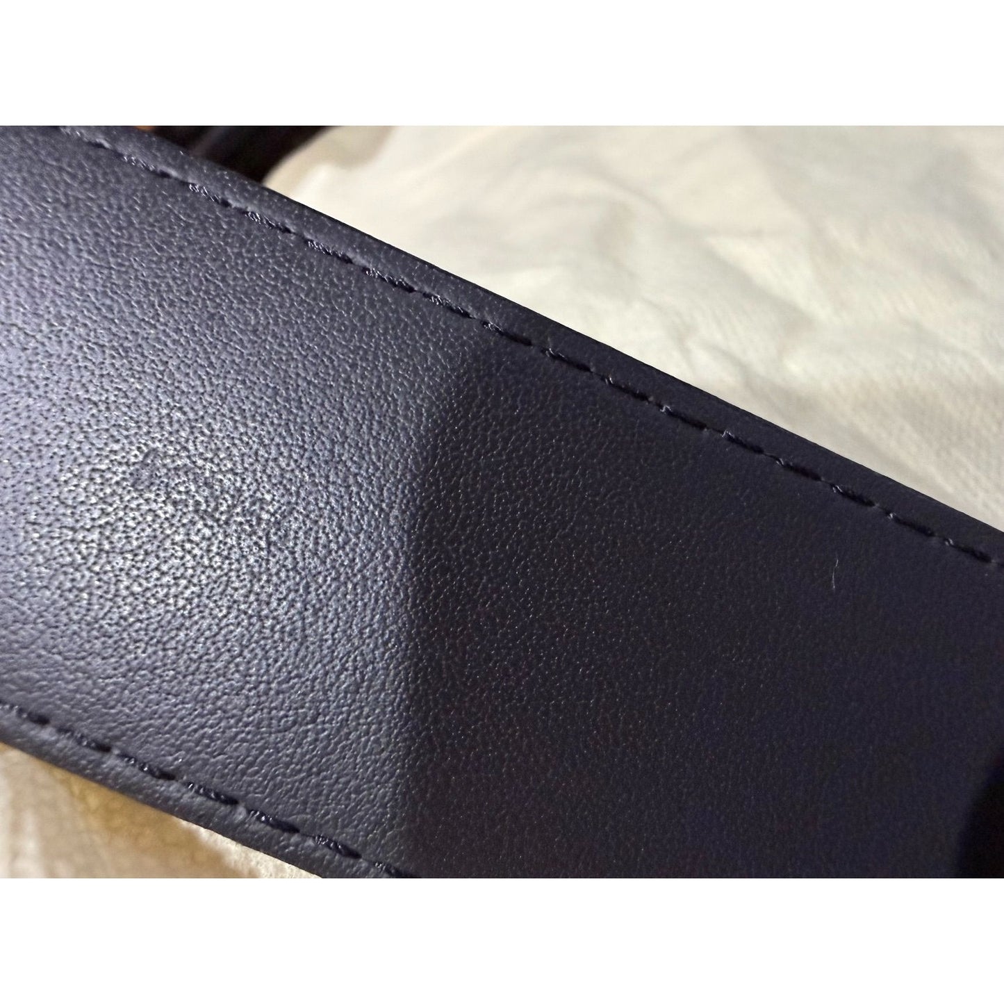 
                  
                    Louis Vuitton Pont Neuf 35mm Belt 95/38 Men's
                  
                
