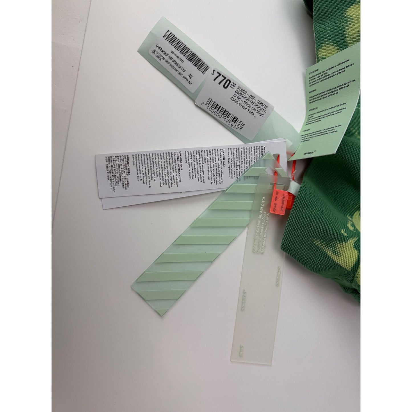 
                  
                    OFF White Tye Dye Xtra Crop Sweatsh Light Green Sweatshirt
                  
                