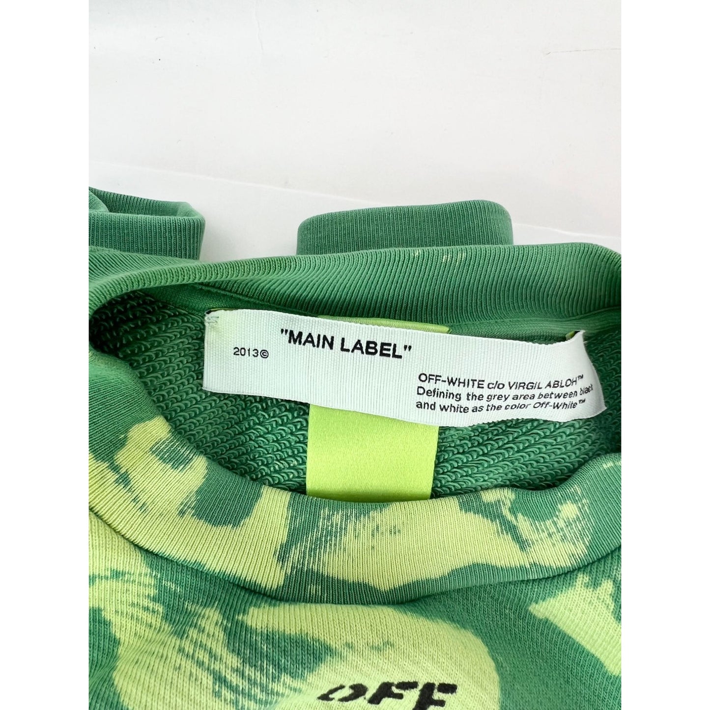 
                  
                    OFF White Tye Dye Xtra Crop Sweatsh Light Green Sweatshirt
                  
                