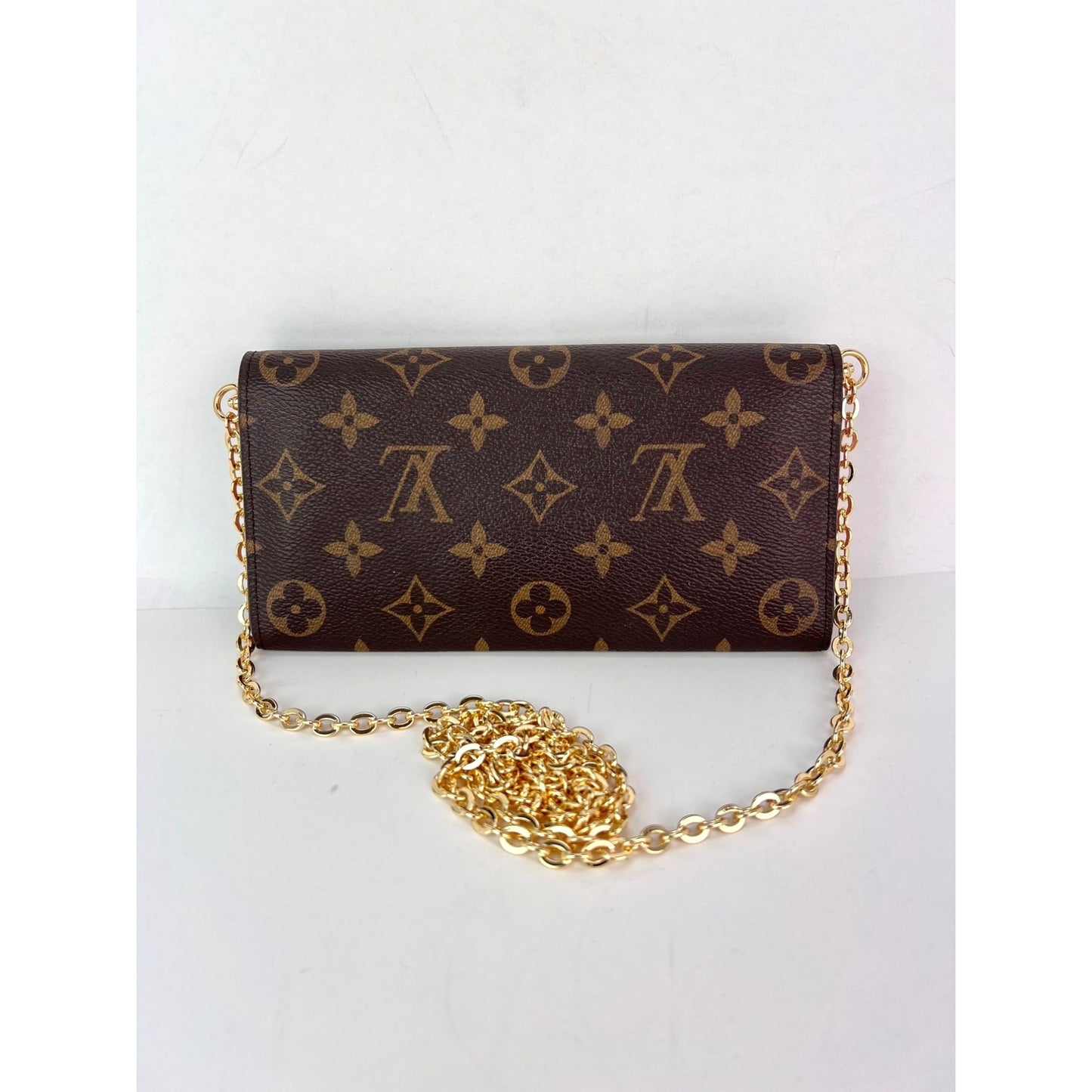 
                  
                    Louis Vuitton Emilie Monogram Rose Ballerine Wallet Clutch
                  
                