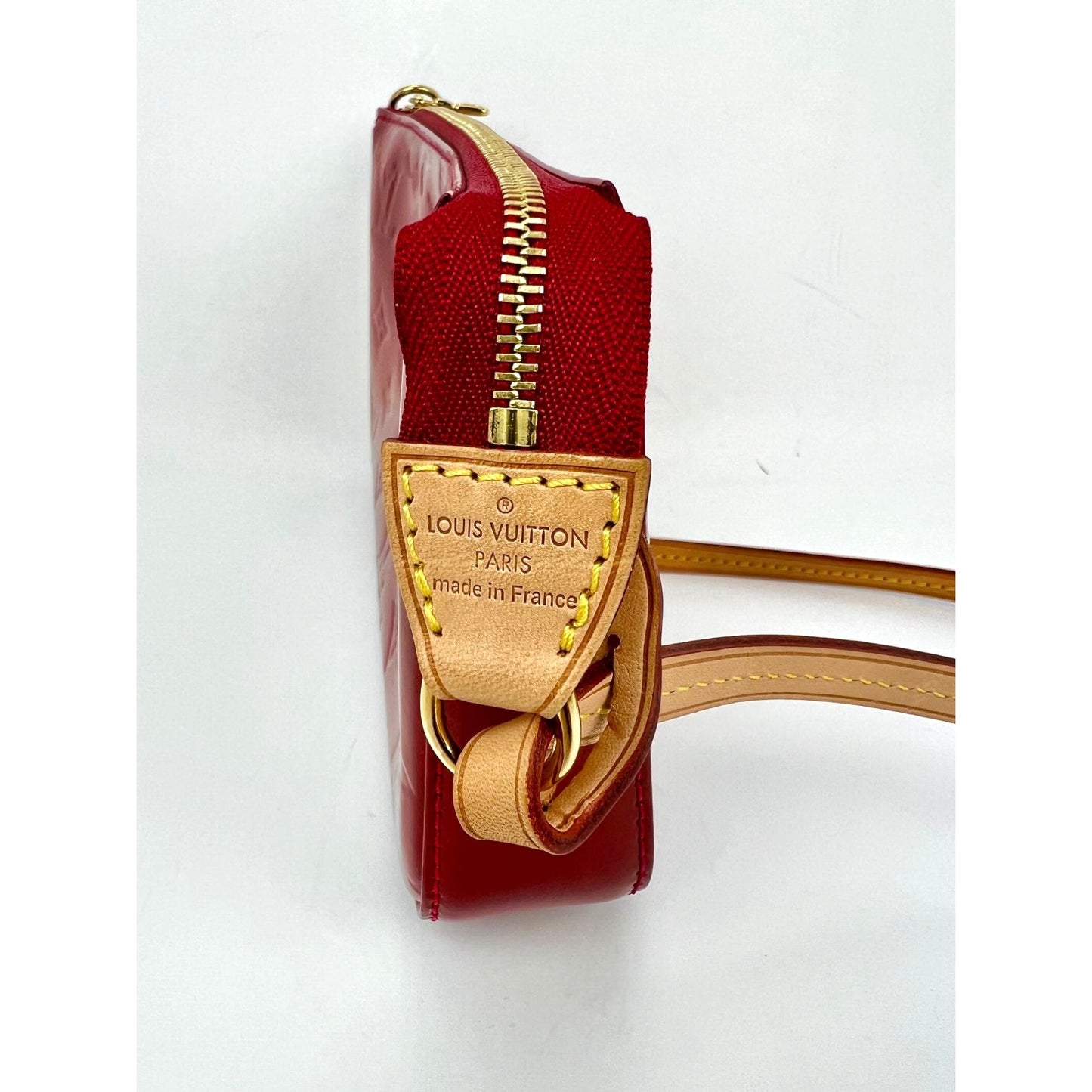 
                  
                    Louis Vuitton Pochette Accessories NM Vernis Rose Indien Shoulder Bag
                  
                