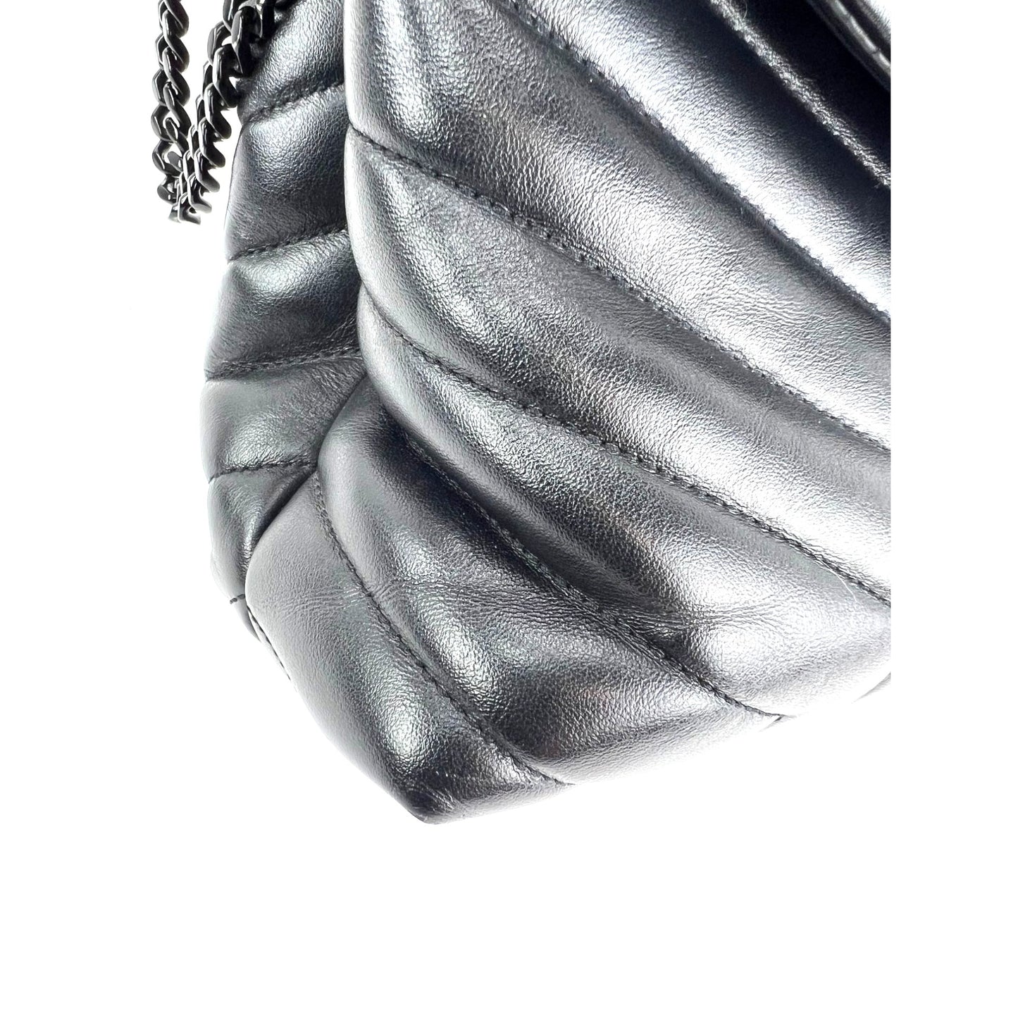 
                  
                    Saint Laurent Medium Loulou Bag Quilted Black Leather Monochrome YSL Flap
                  
                